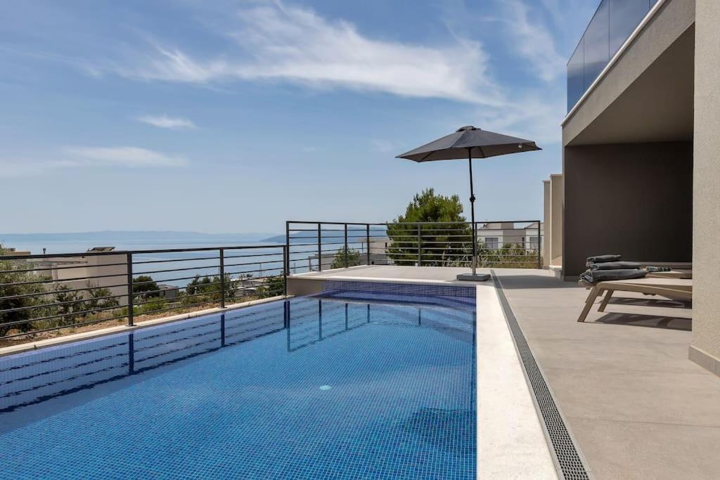 Villa VIP with pool