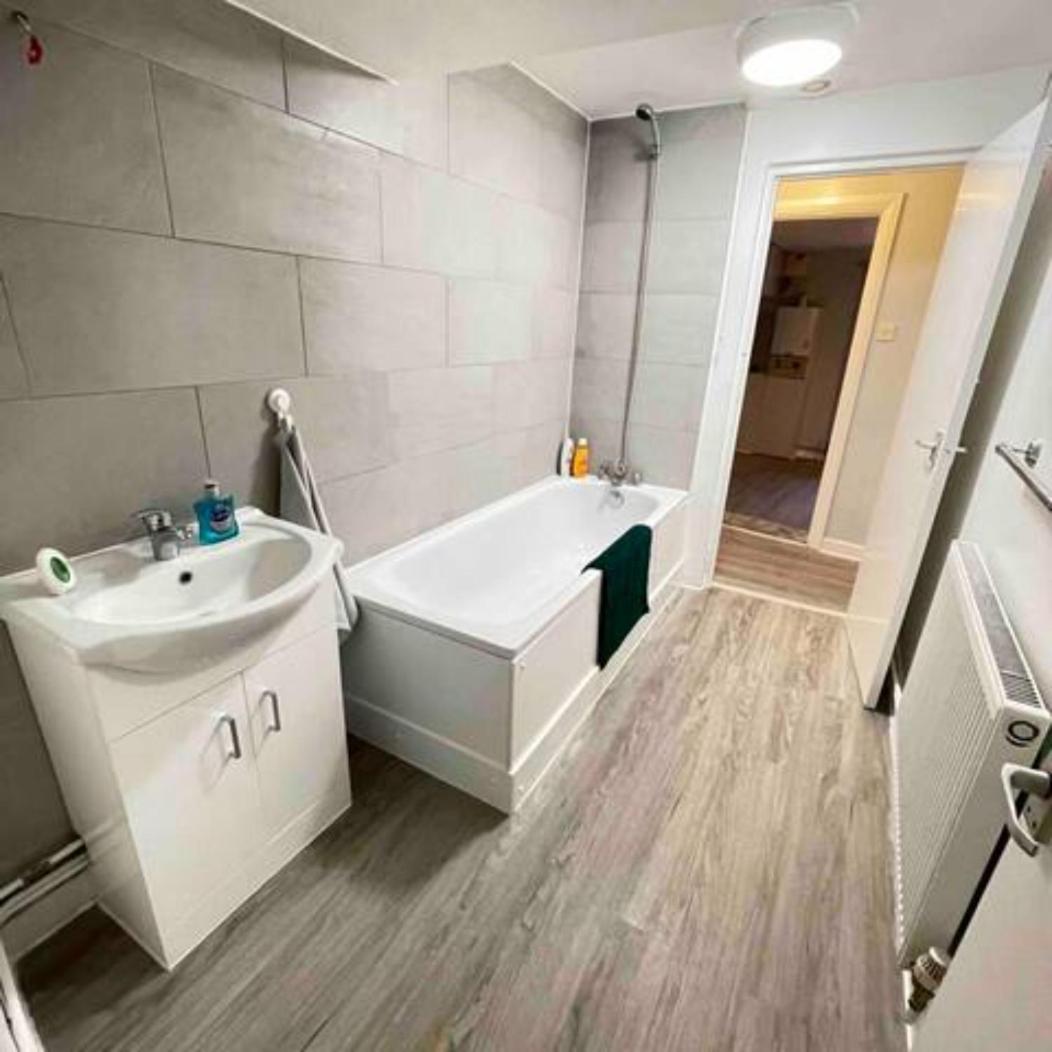 London Apartment - Near Kings Cross St Pancreas!