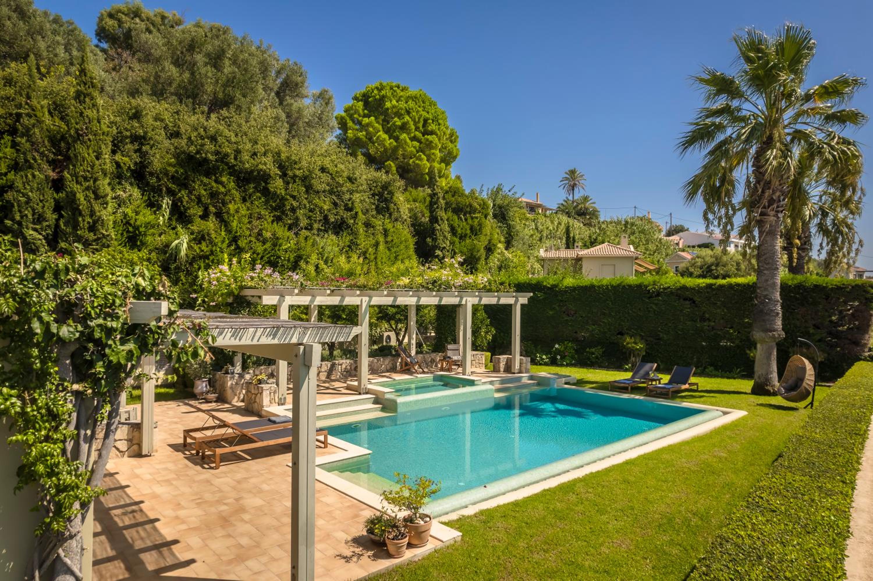 Sarlata Villas