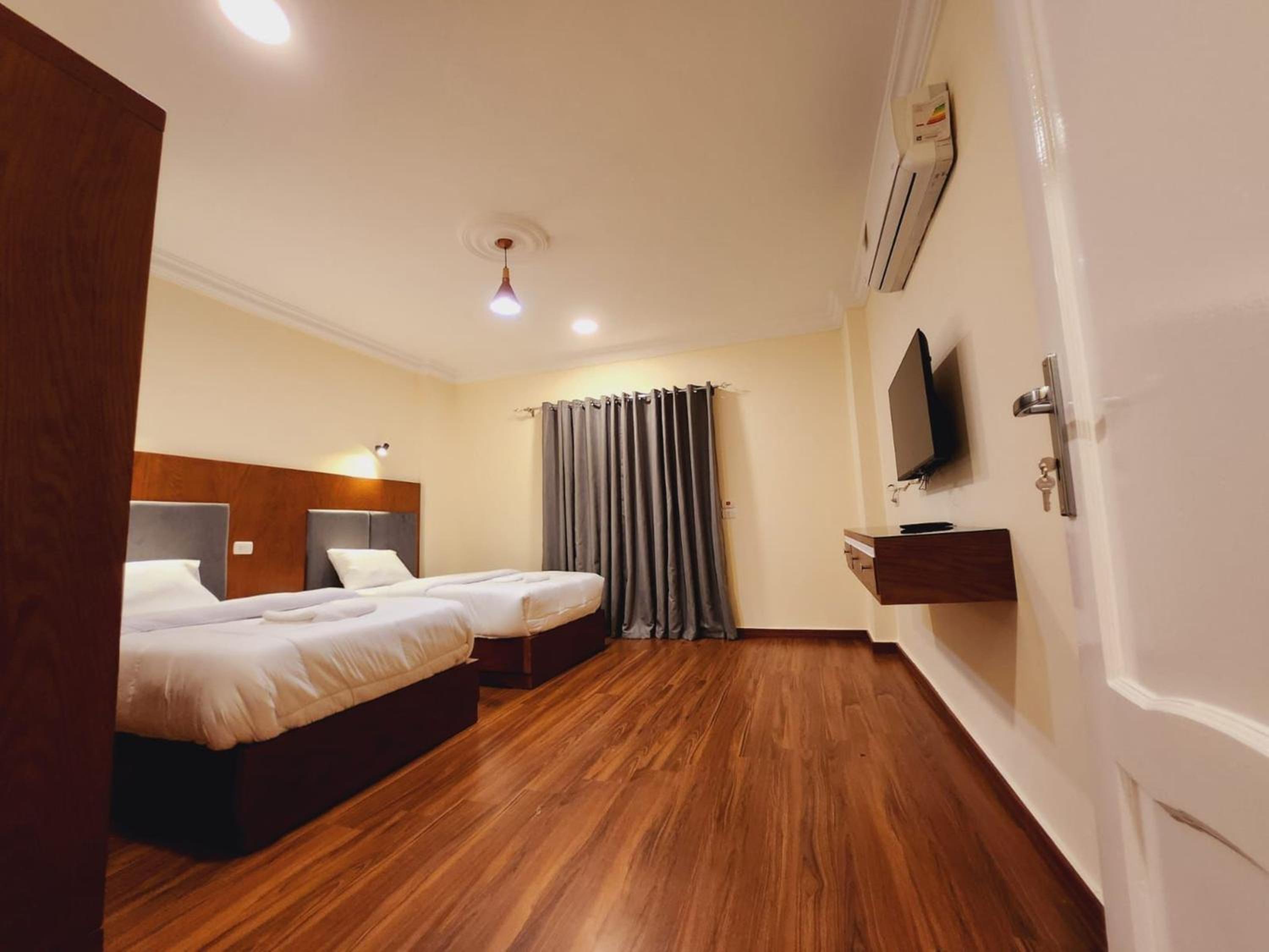 Wa set Luxor Apartment