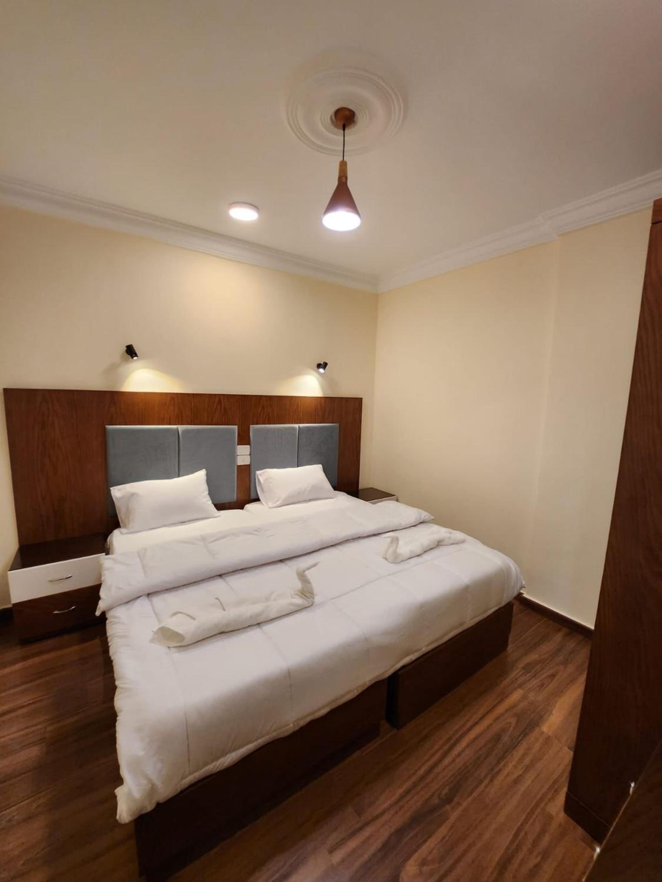 Wa set Luxor Apartment