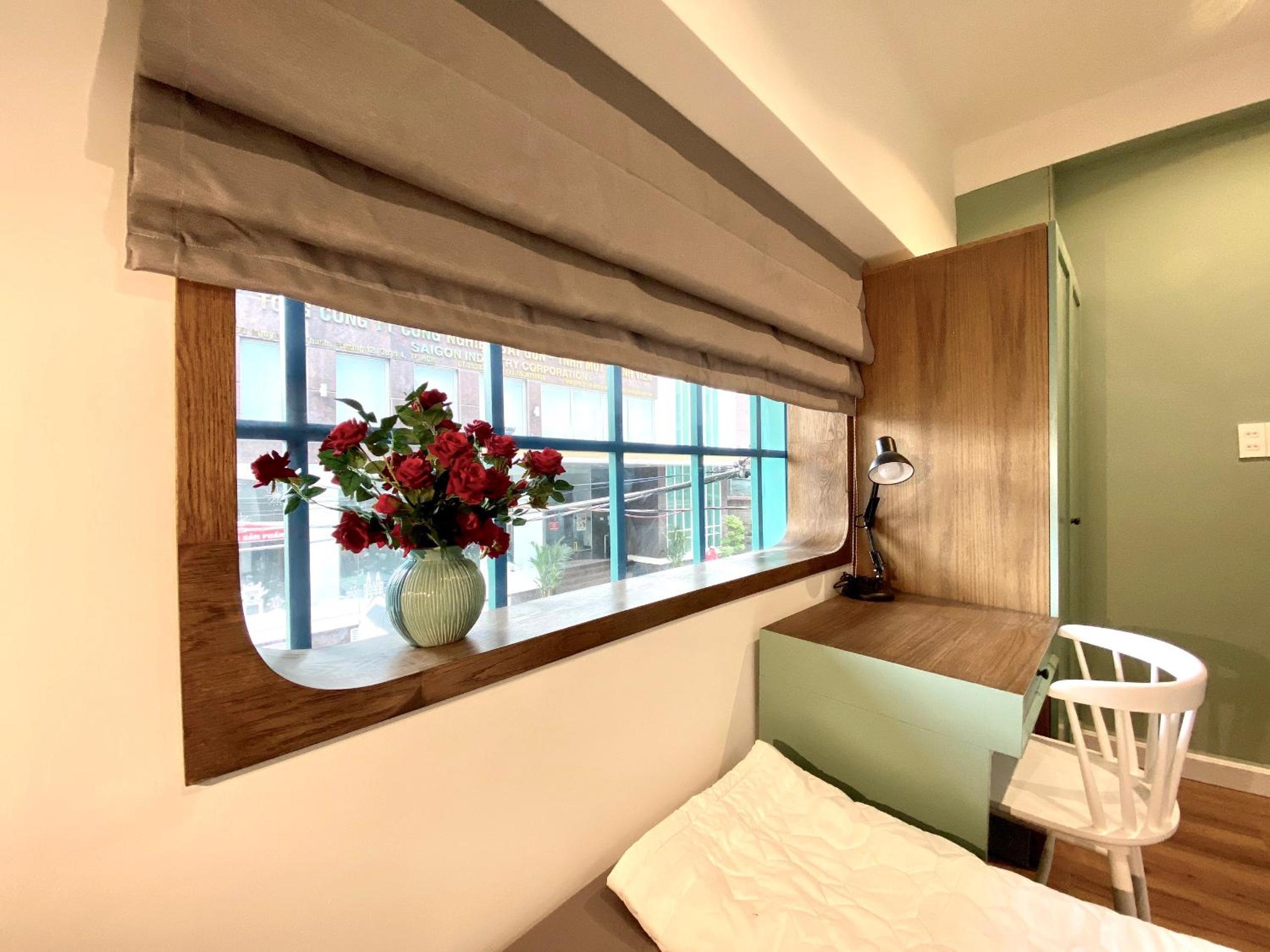 8 minutes walking to Nguyen Hue, Fast Wifi, check-in 24/7