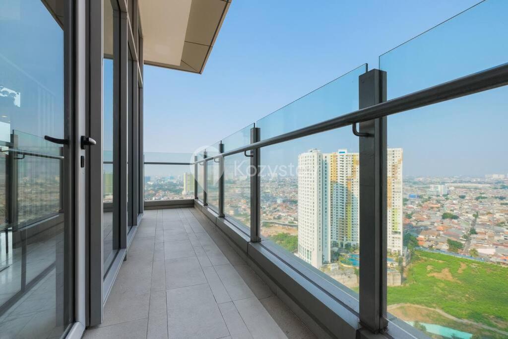 Cielo by Kozystay - 2BR - Spacious - Kuningan