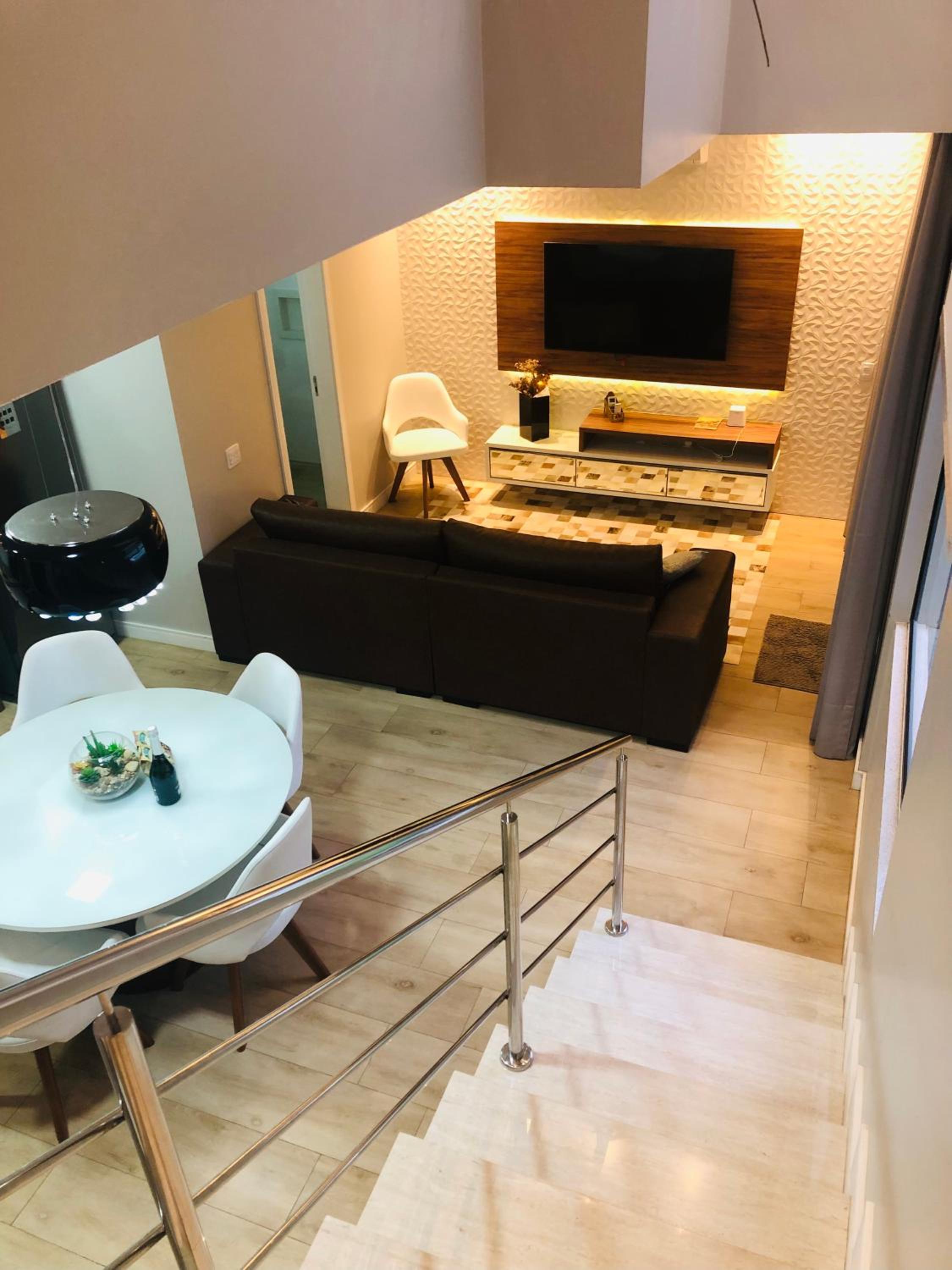 Casa Luxo com piscina a 500 metros da praia