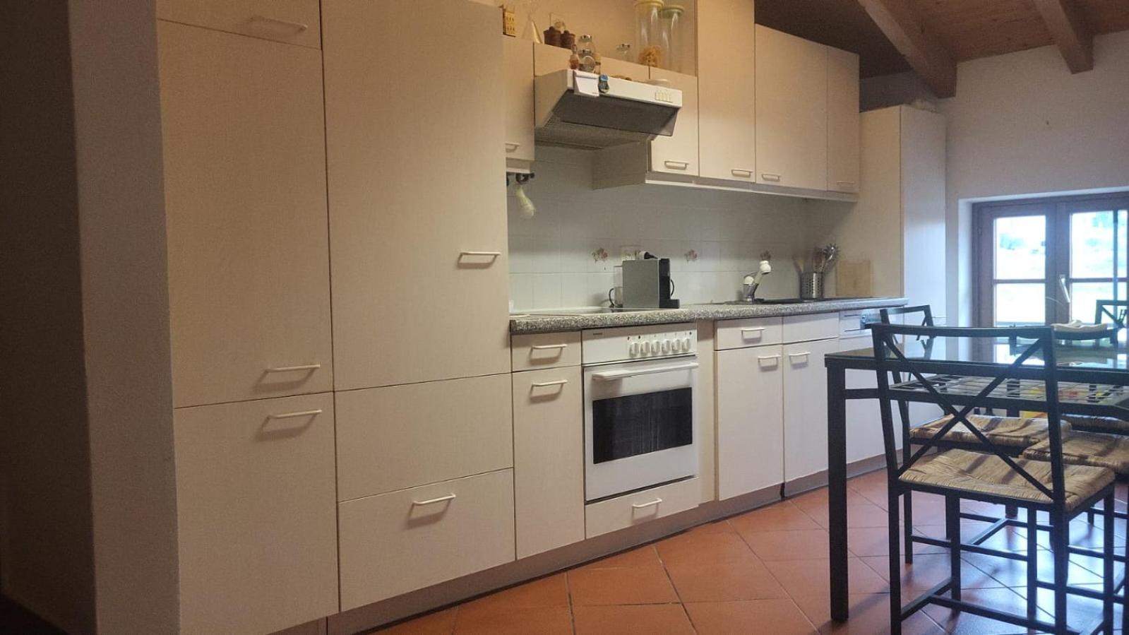 Lugano, stanza a Breganzona
