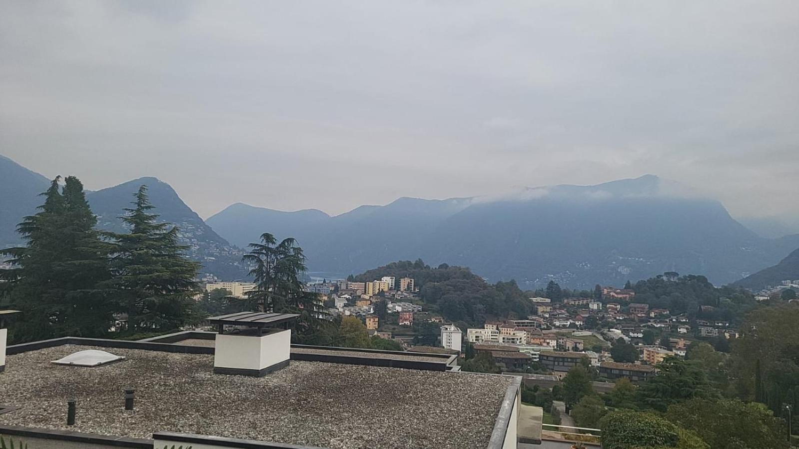 Lugano, stanza a Breganzona