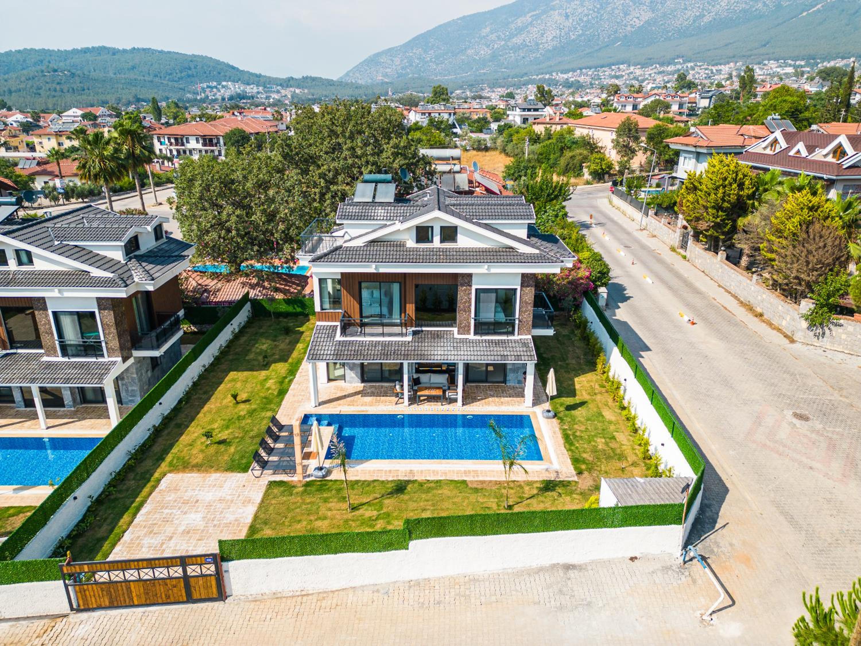 CAPELLA VİLLAS