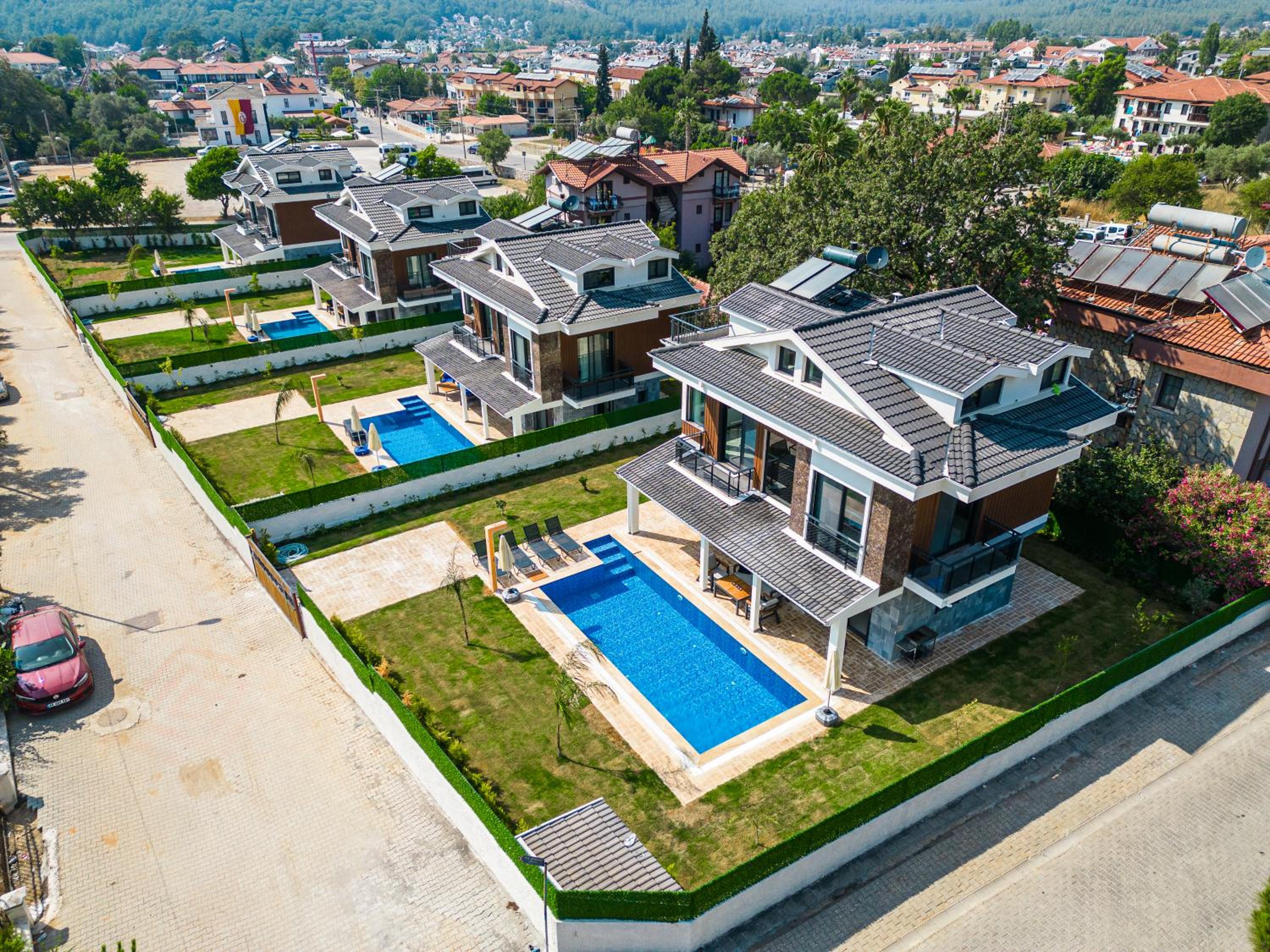 CAPELLA VİLLAS