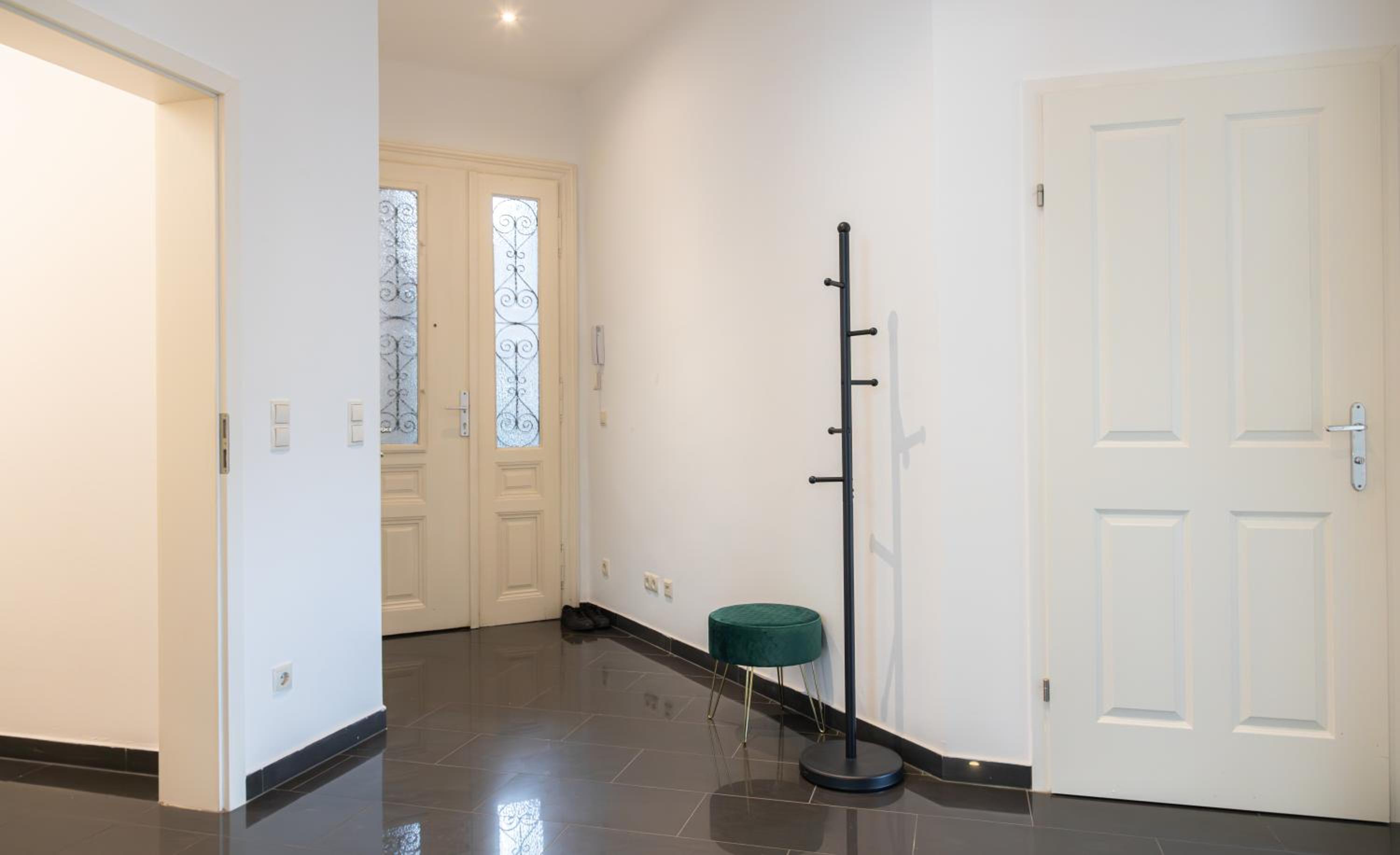 Imperial City Apartment