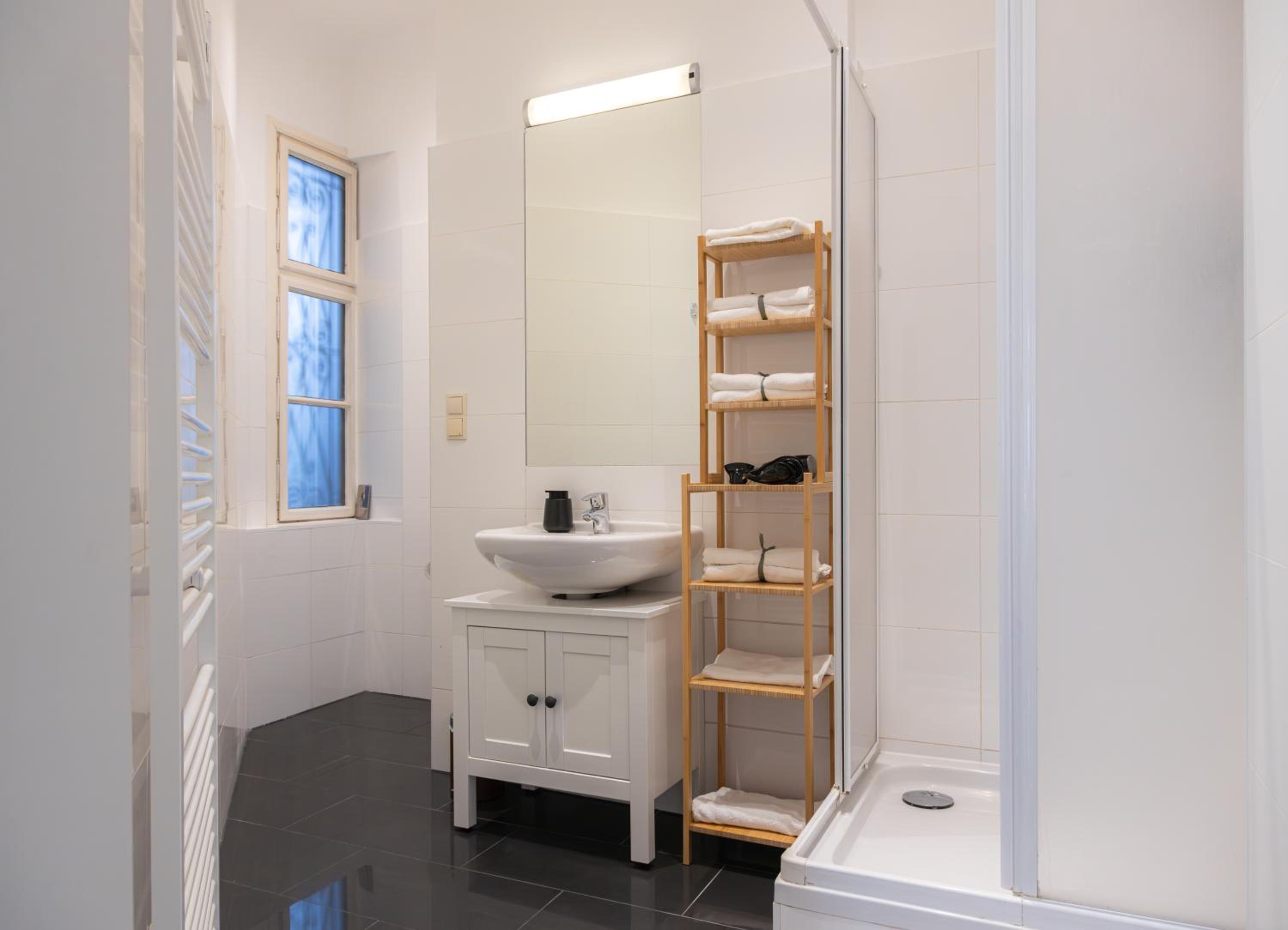 Imperial City Apartment