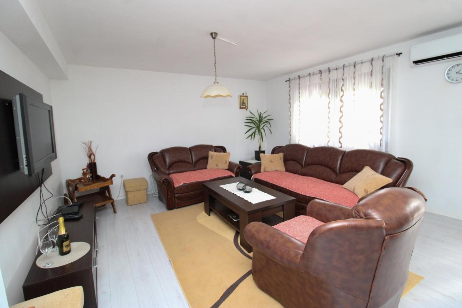 Apartman Elez view 3