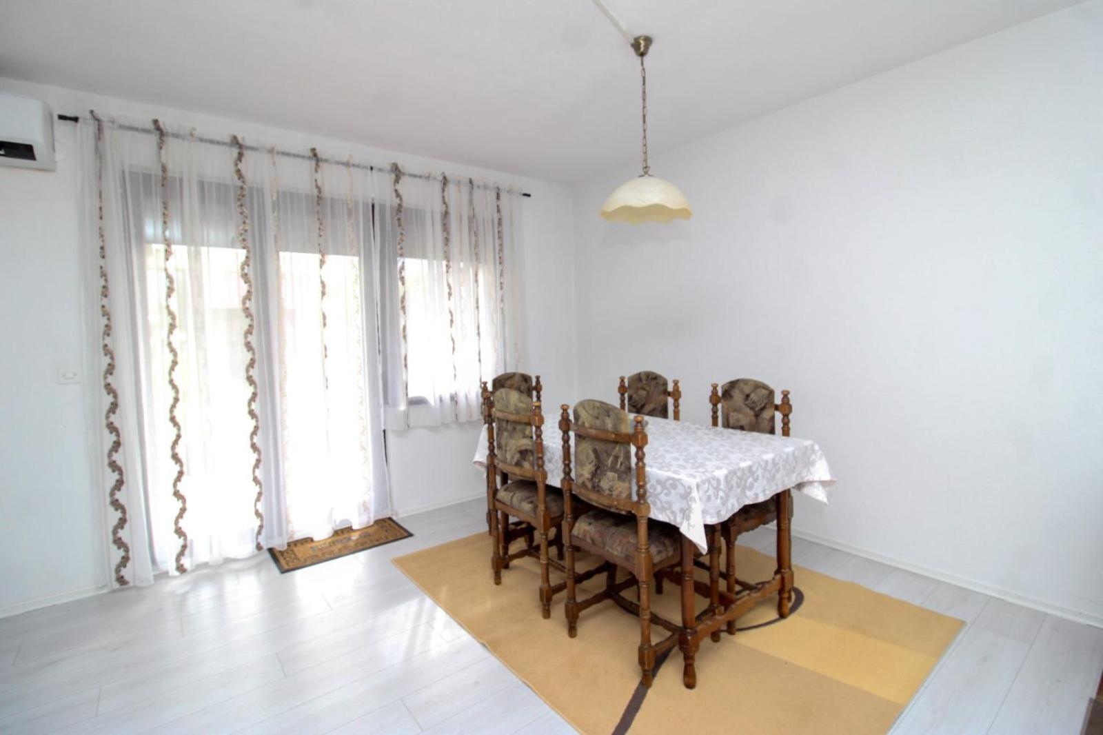 Apartman Elez view 5