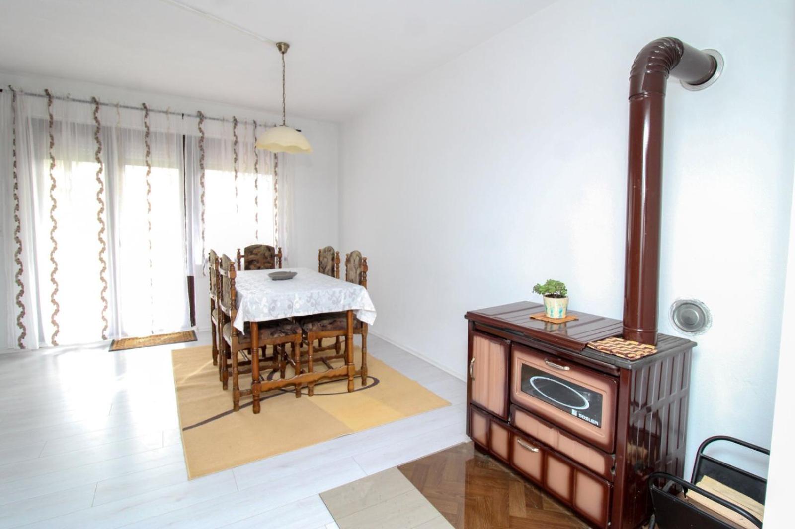 Apartman Elez view 4
