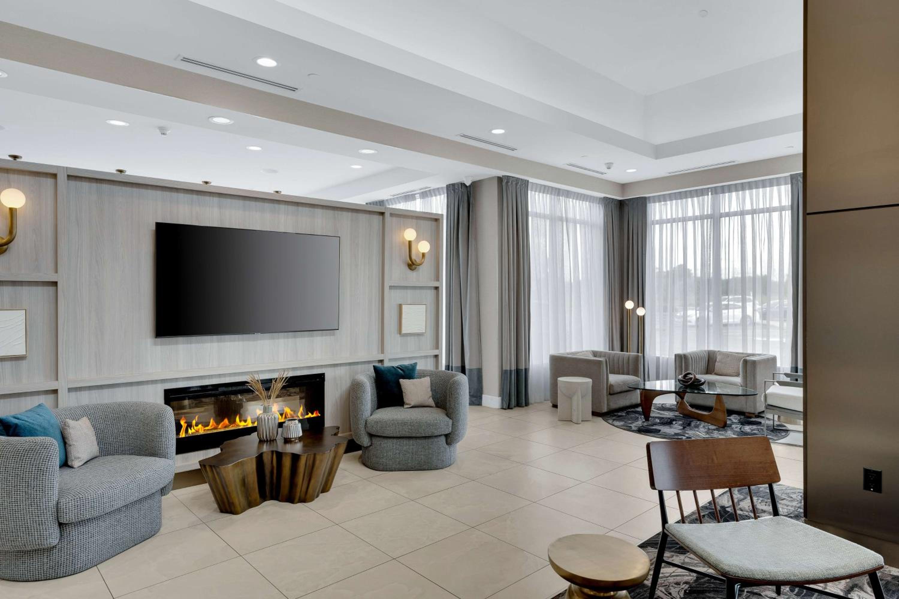 Hilton Garden Inn Toronto/Brampton - Property Image 5