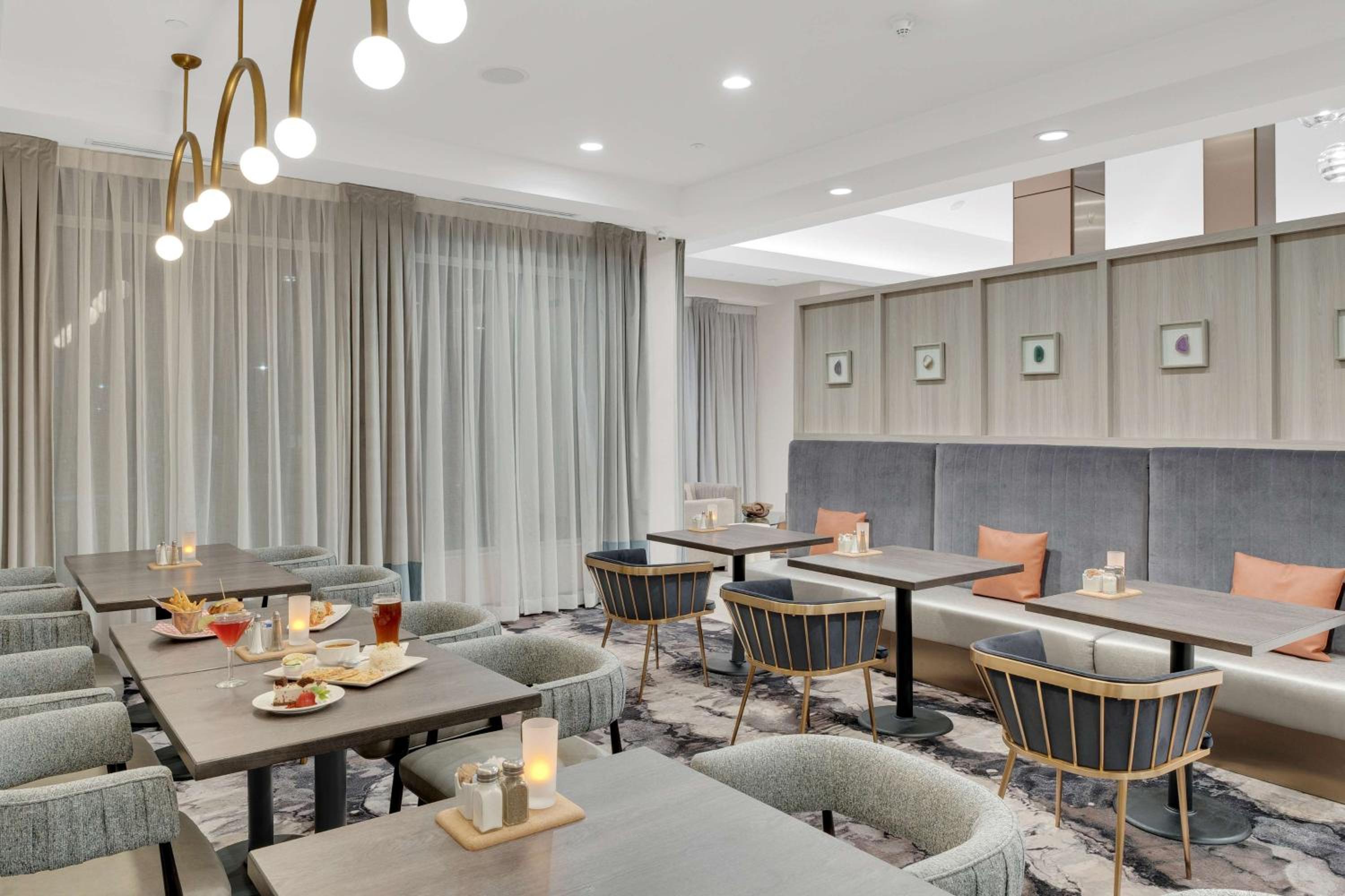 Hilton Garden Inn Toronto/Brampton - Property Image 10
