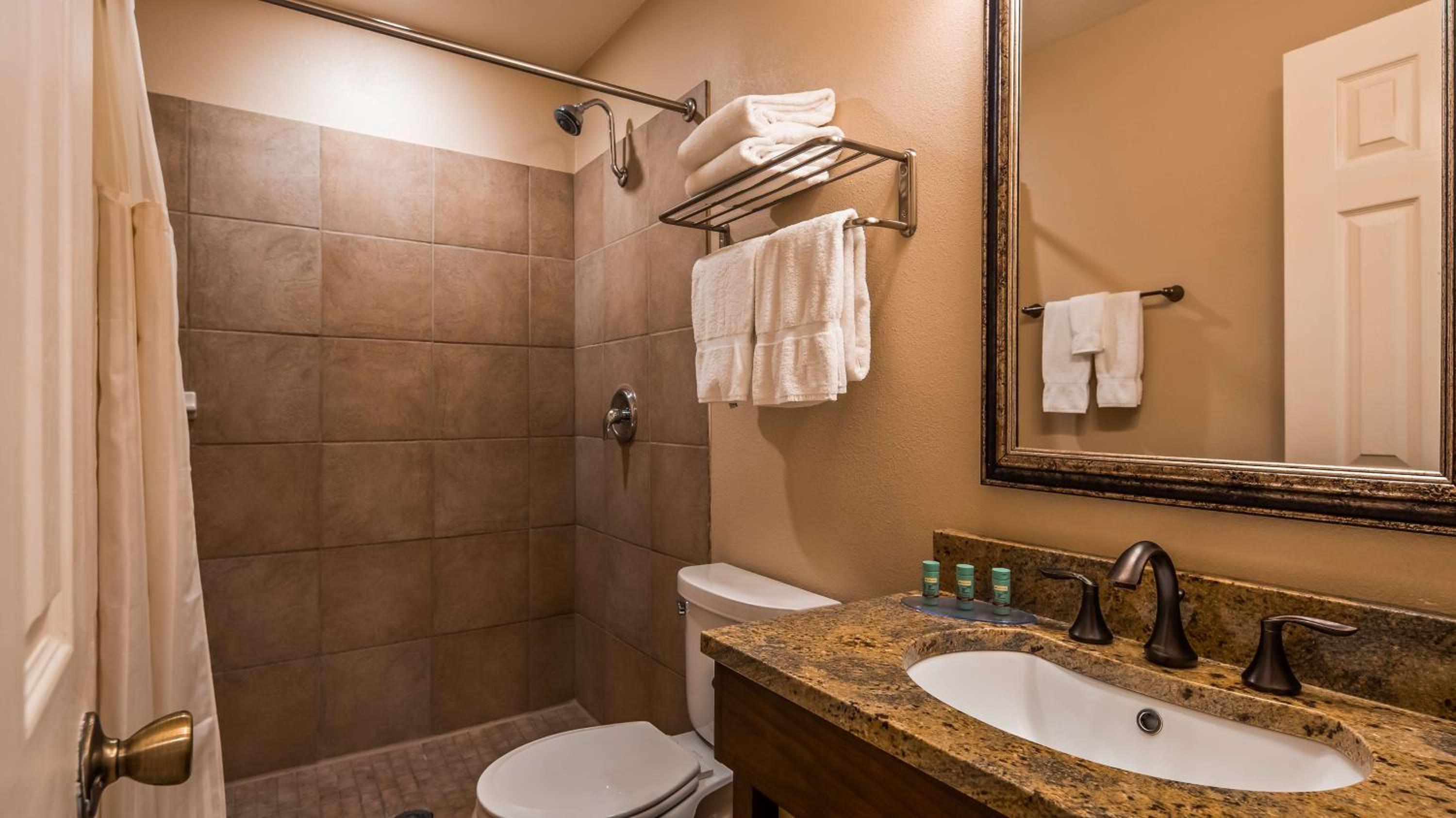 Ketchum Vacations - Best Western Tyrolean Lodge - Property Image 15
