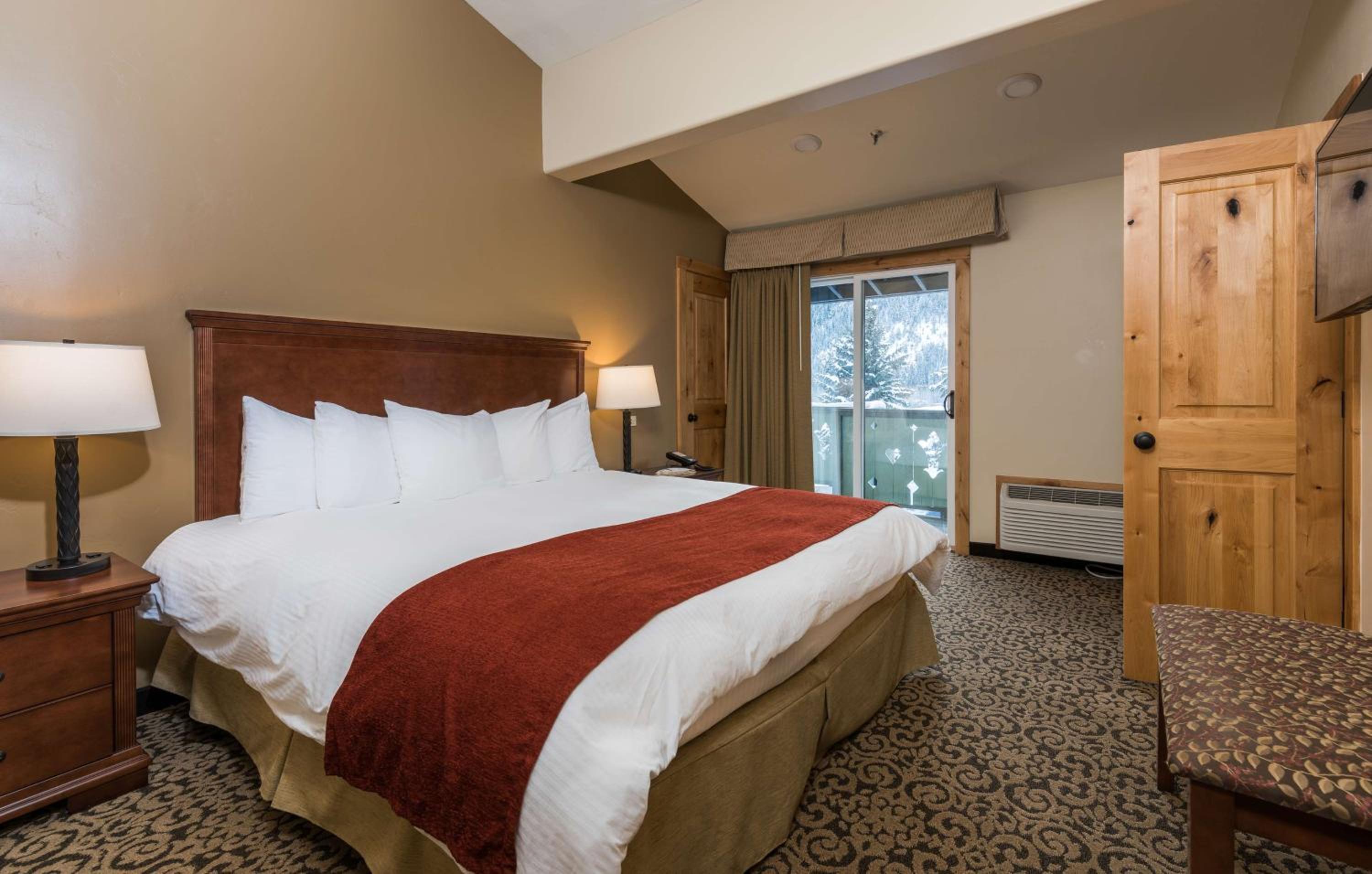 Ketchum Vacations - Best Western Tyrolean Lodge - Property Image 8