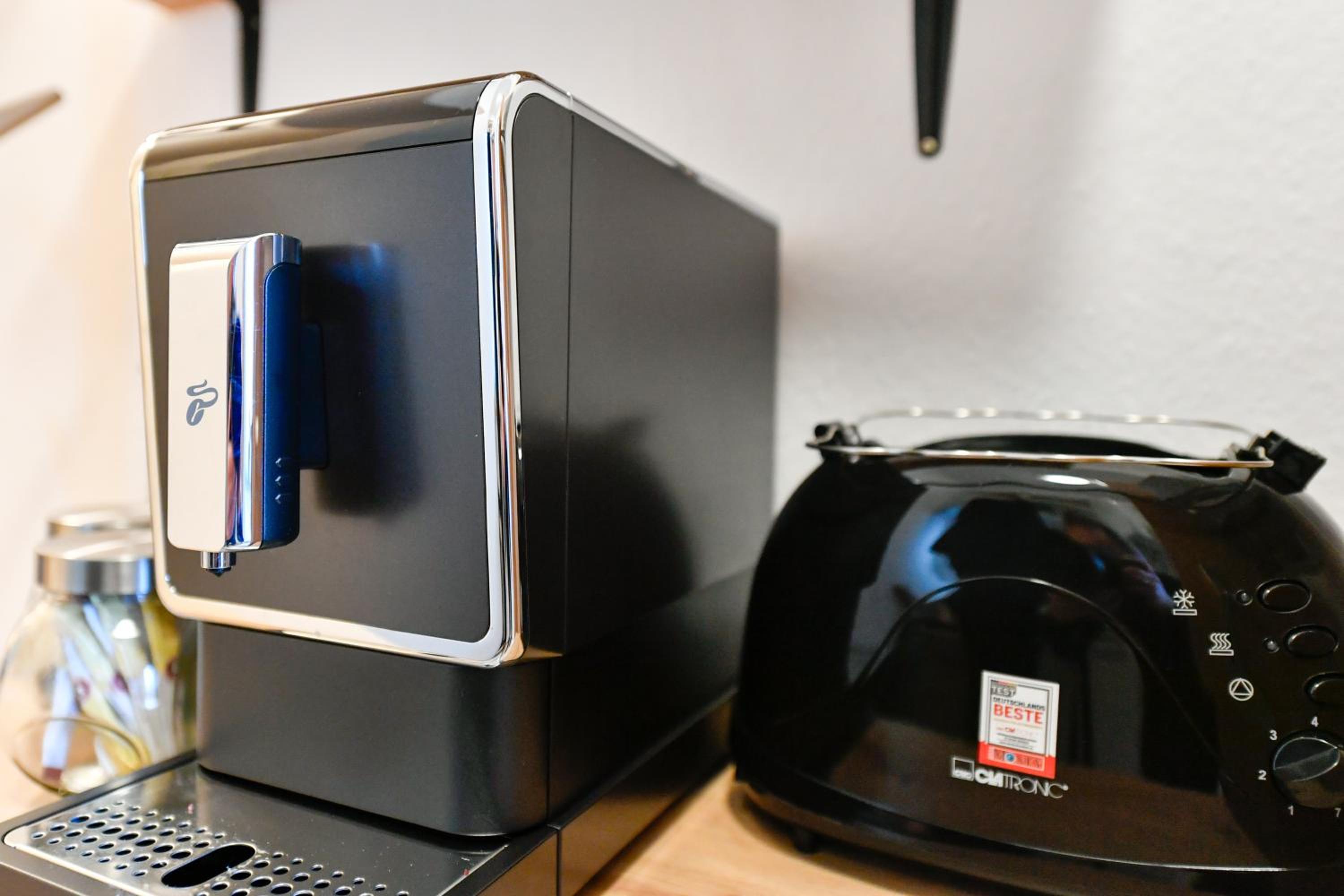Fürst-Pückler-Apartment_bis 6 Personen_Waschmaschine_Küche_2x Parkplätze_Terrasse_Netflix