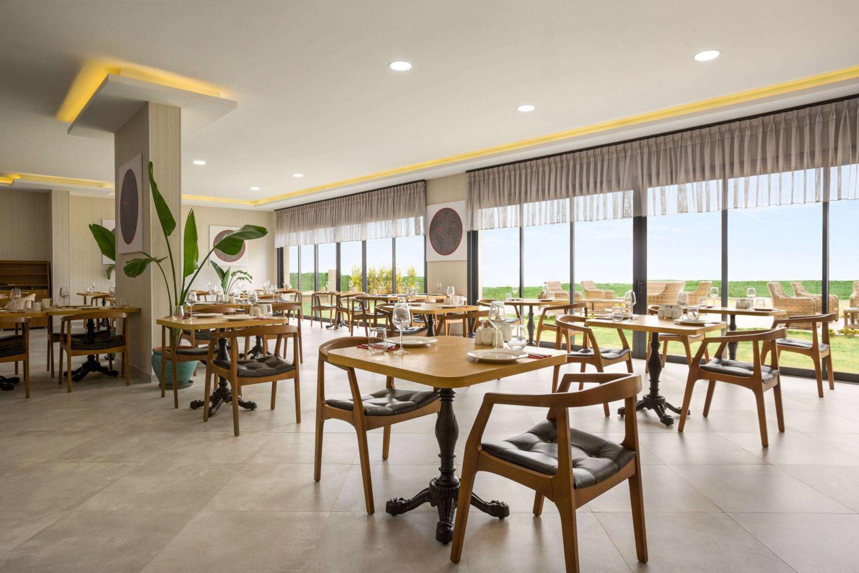 Ramada by Wyndham Cesme - Image 8