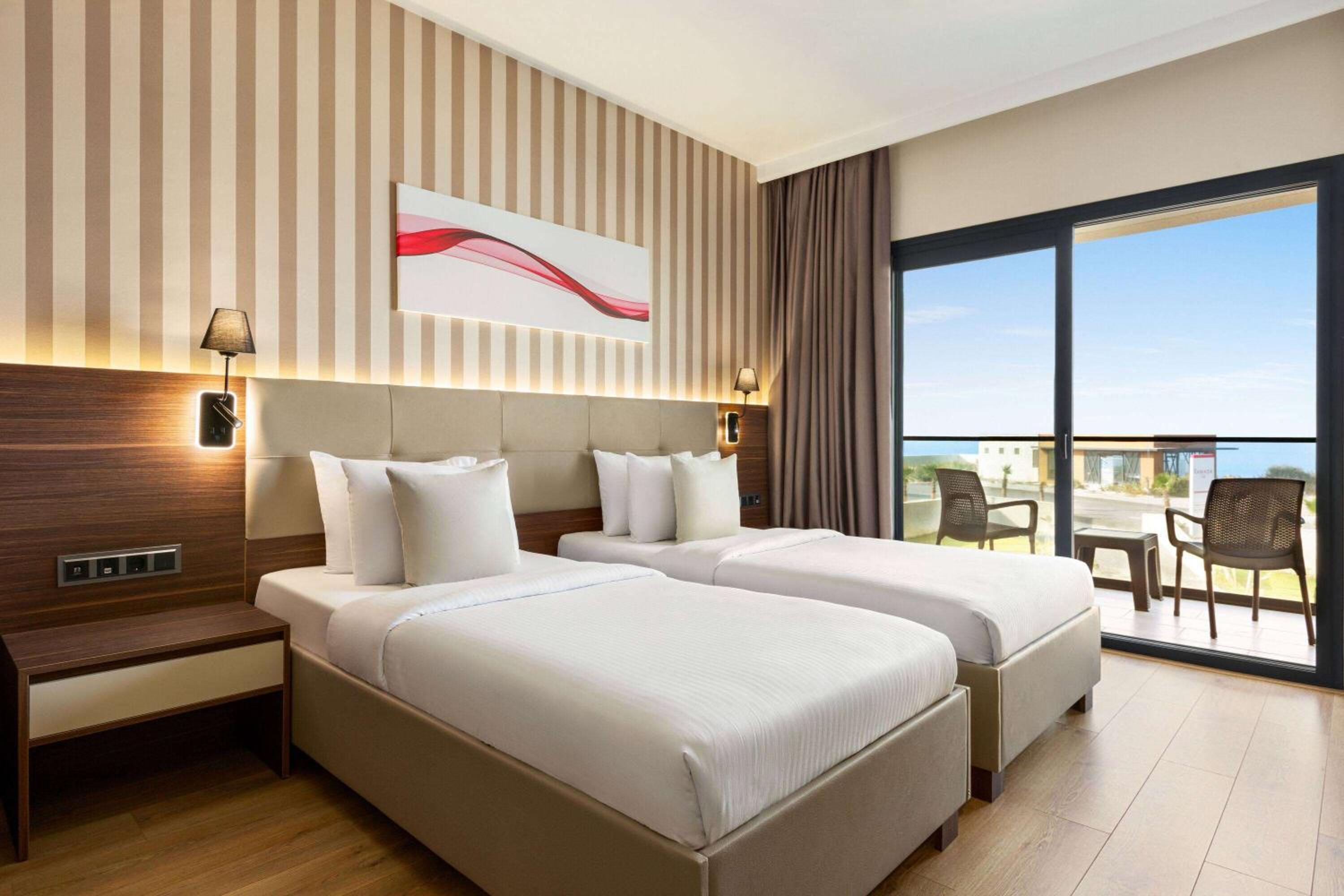 Ramada by Wyndham Cesme - Image 15