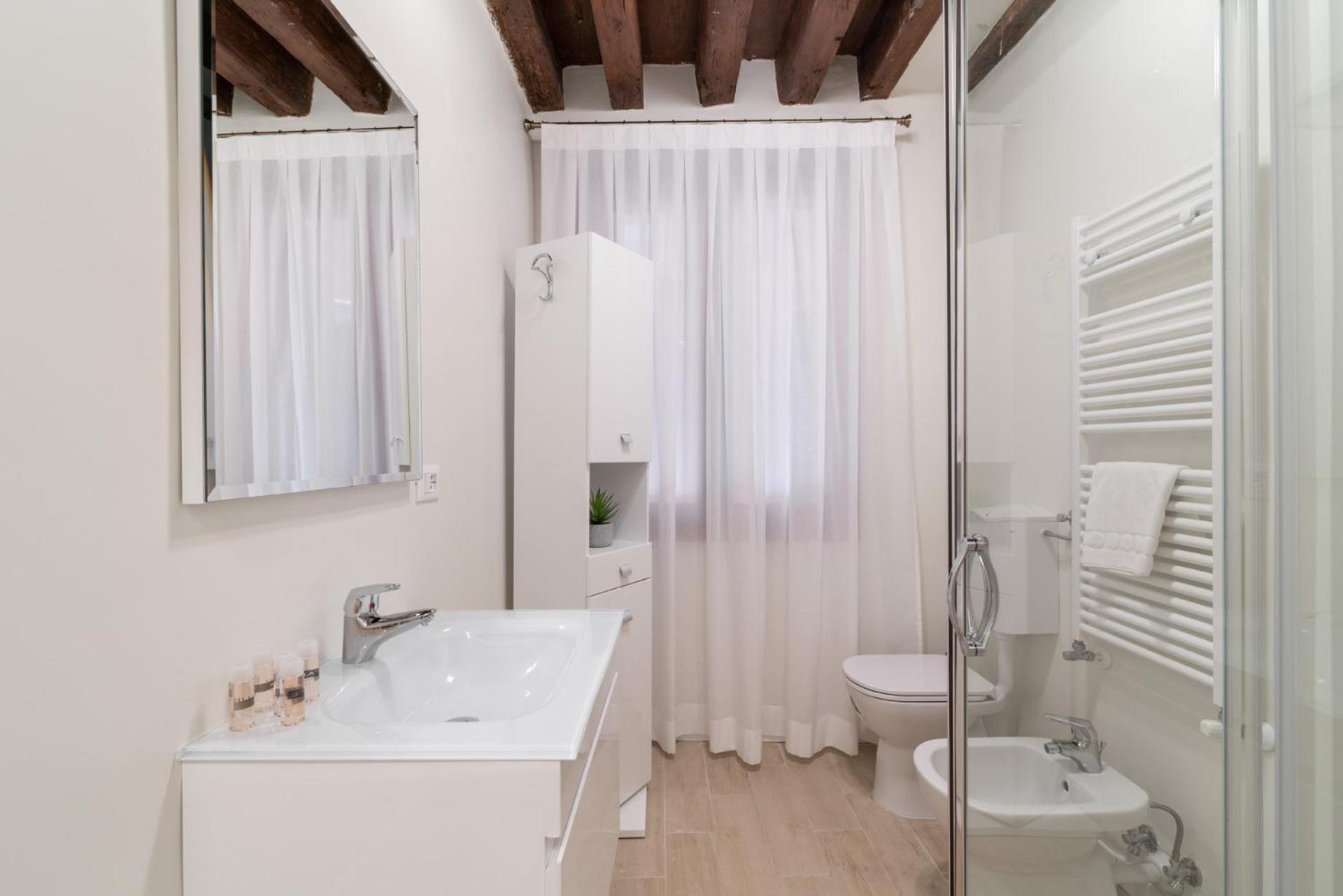 Venice Luxury Palace 3 by Wonderful Italy