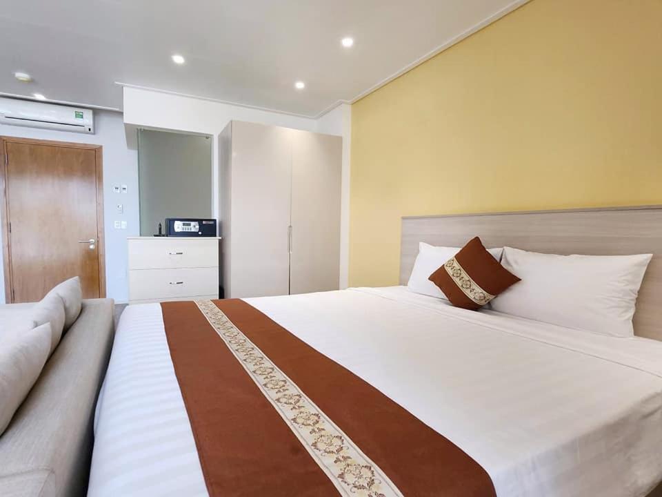 Lagoon reef apartments view 2