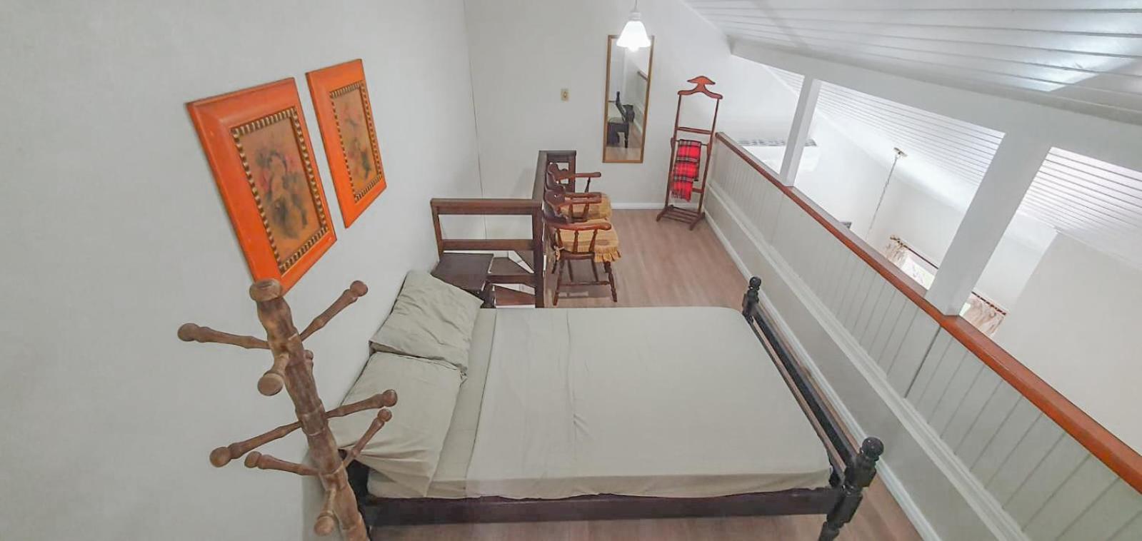 Duplex Floresta Negra - Sua Base perfeita em Gramado! Ótima LOCALIZAÇÃO LAGONegro 500m - 02 Quartos e 02 Banheiros para FAMILIA em CONDOMINIO FECHAD0, cozi