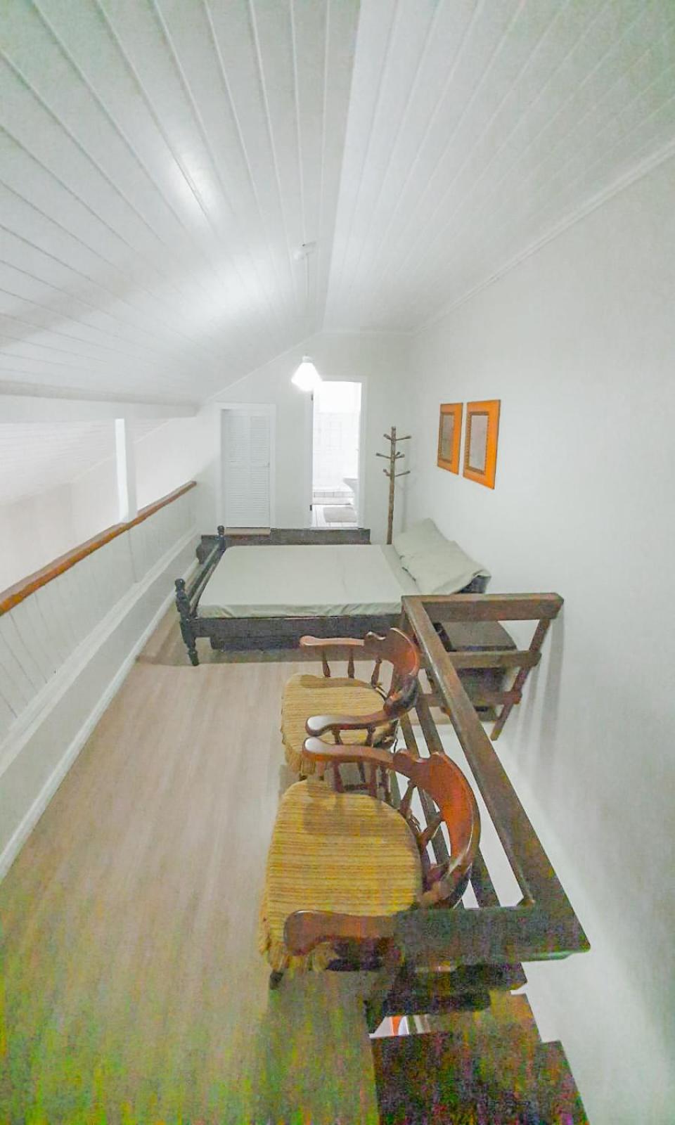 Duplex Floresta Negra - Sua Base perfeita em Gramado! Ótima LOCALIZAÇÃO LAGONegro 500m - 02 Quartos e 02 Banheiros para FAMILIA em CONDOMINIO FECHAD0, cozi