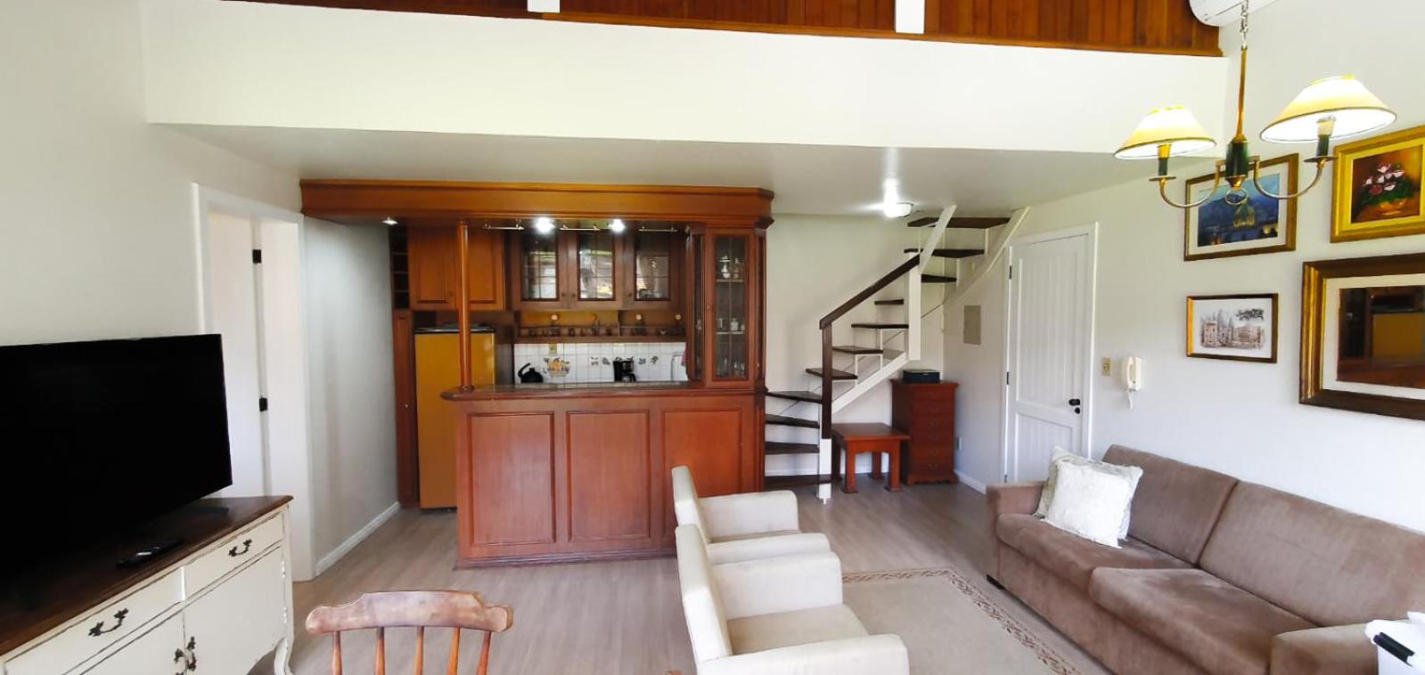 Duplex Floresta Negra - Sua Base perfeita em Gramado! Ótima LOCALIZAÇÃO LAGONegro 500m - 02 Quartos e 02 Banheiros para FAMILIA em CONDOMINIO FECHAD0, cozi