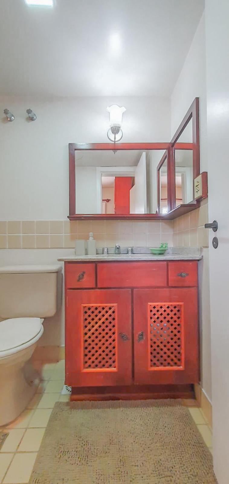 Duplex Floresta Negra - Sua Base perfeita em Gramado! Ótima LOCALIZAÇÃO LAGONegro 500m - 02 Quartos e 02 Banheiros para FAMILIA em CONDOMINIO FECHAD0, cozi