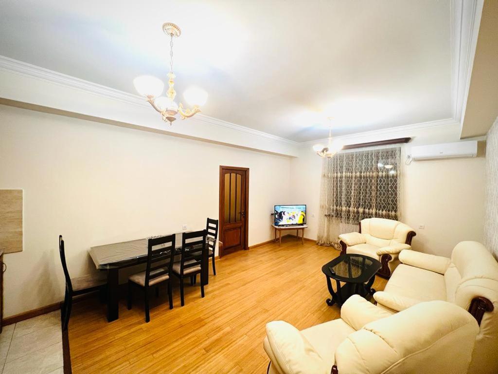 2 BDR APARTMENT in Yerevan,CENTRE