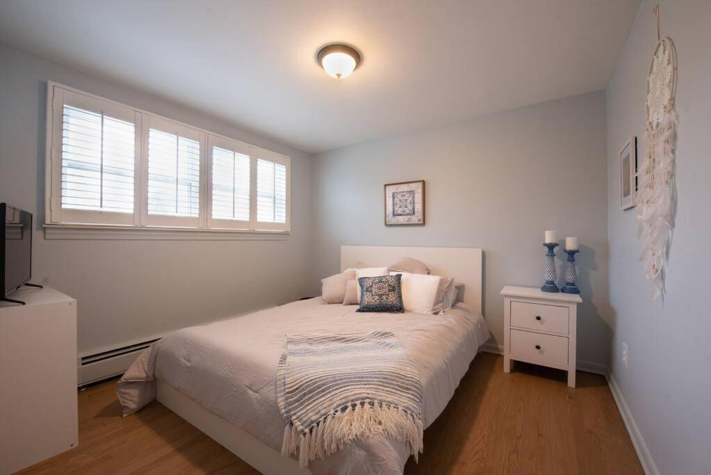 Cozy Condo in the Heart of Royal Oak