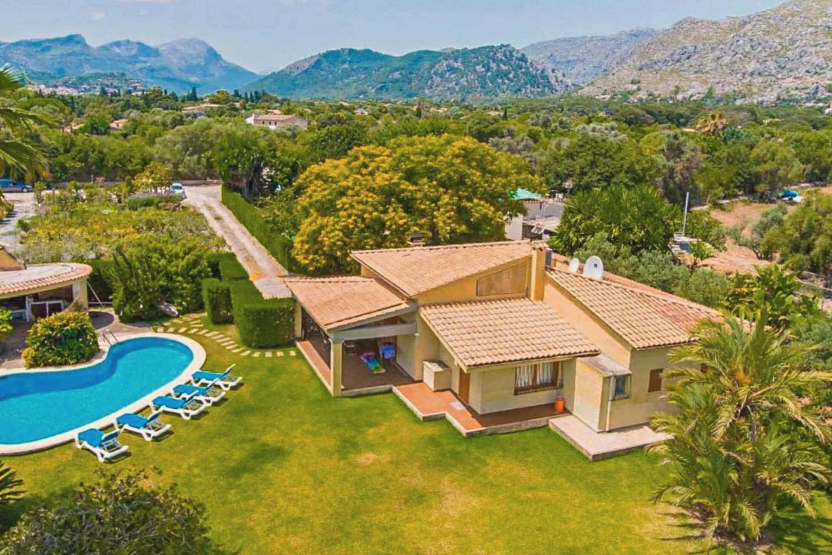 Lovely Mallorca Villa - Francisco - 3 Bedrooms - Private Pool & Close to Restaurants - Pollensa view 5