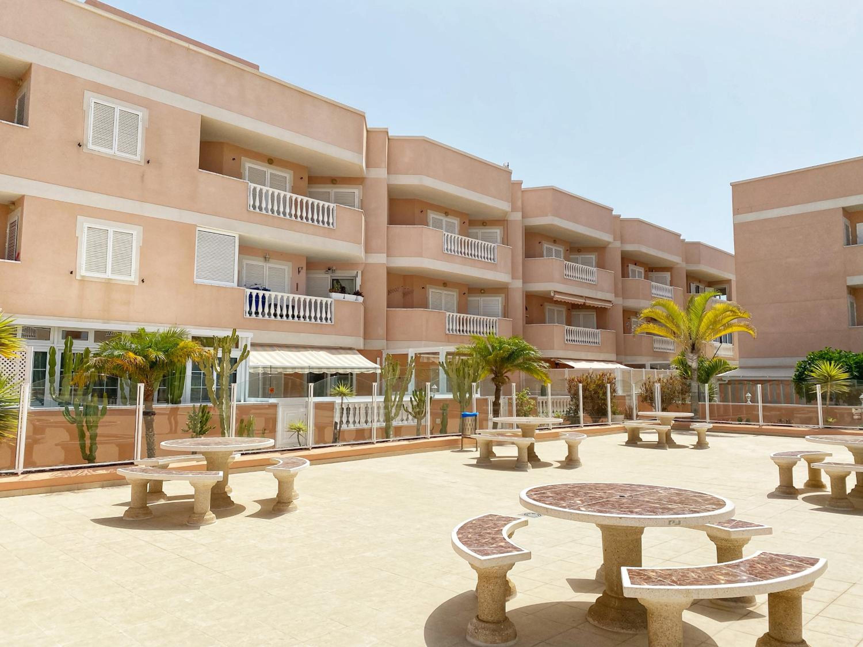 Hugo's holiday apartment in Costa del Silencio