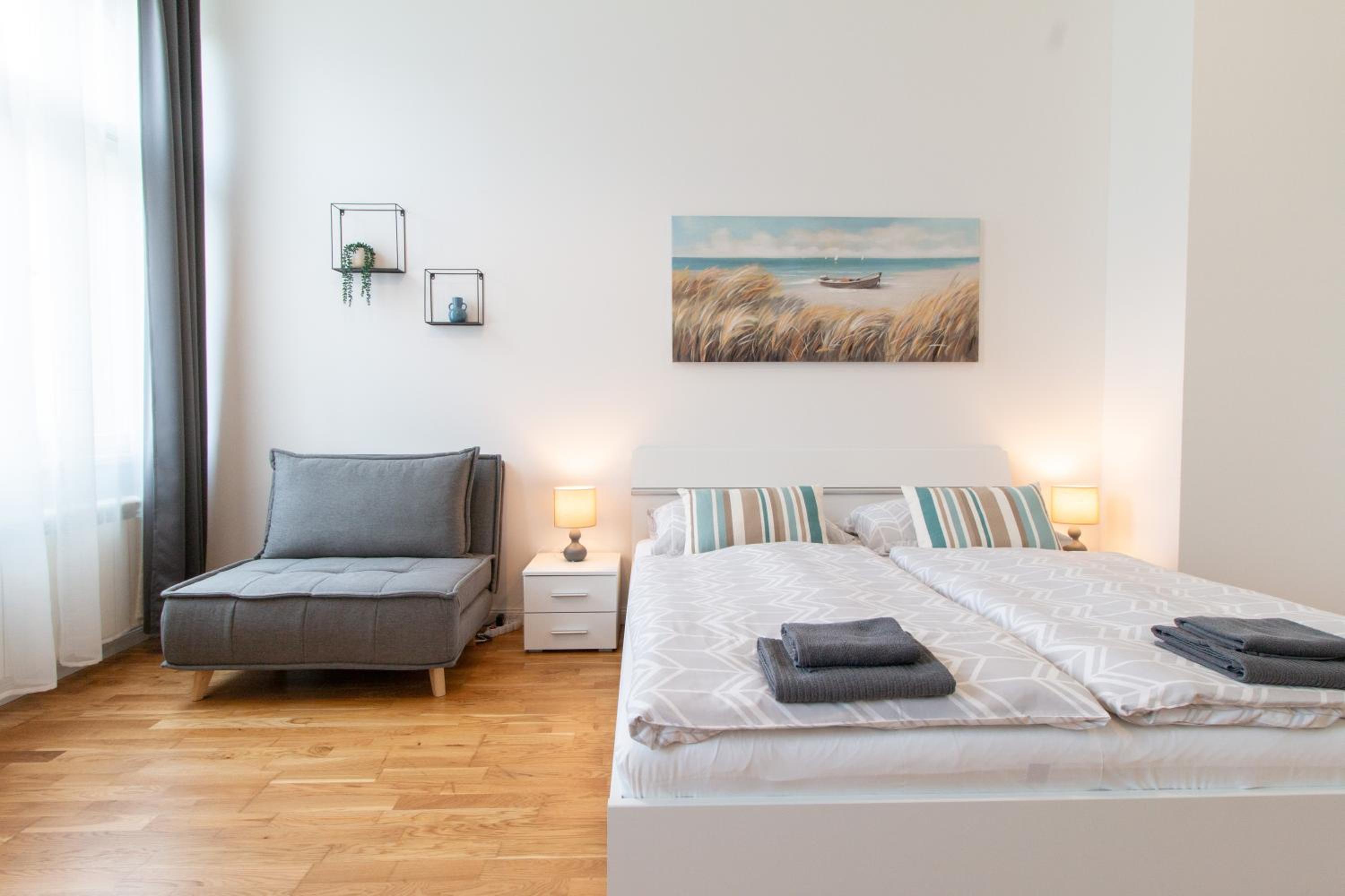 Washingtonova CR apartments