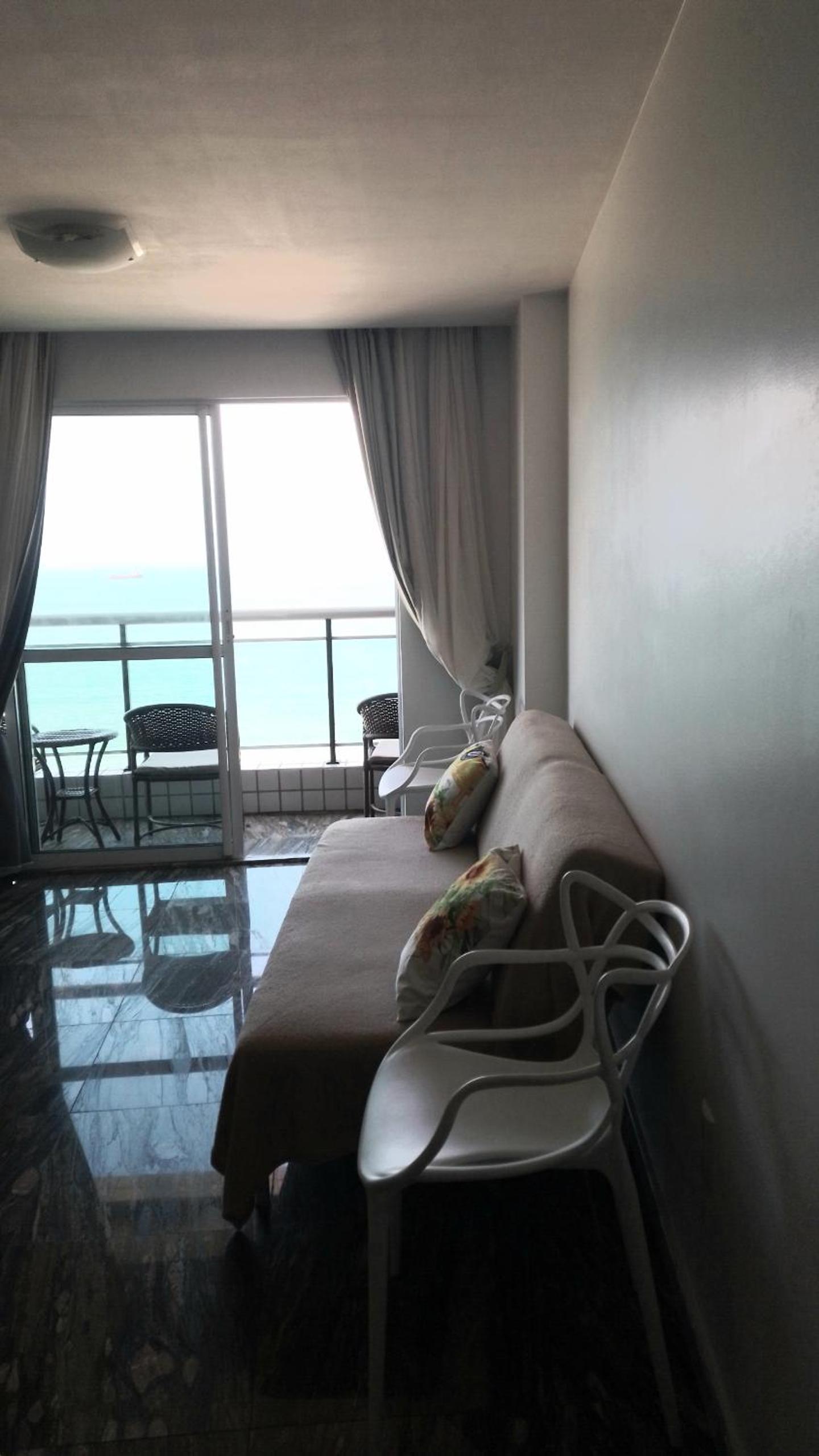Terraços, Frente Mar para o Atlântico