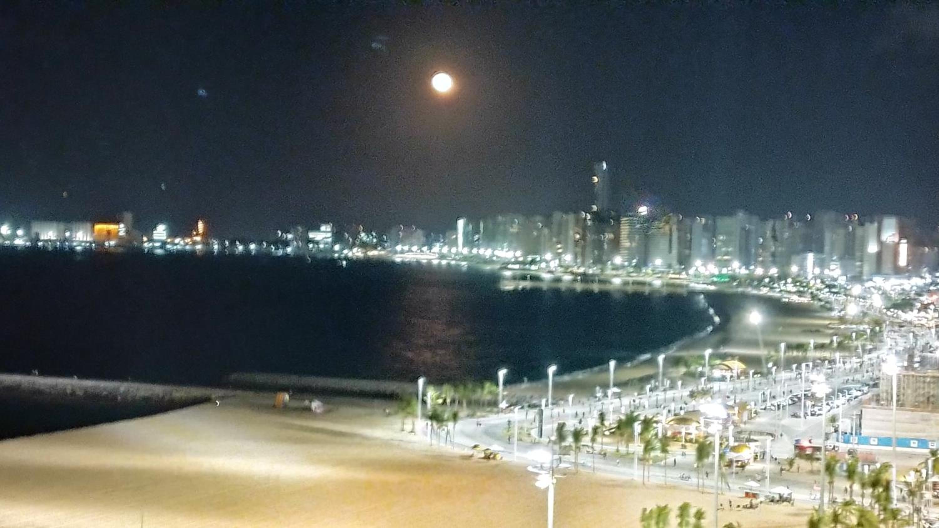 Terraços, Frente Mar para o Atlântico