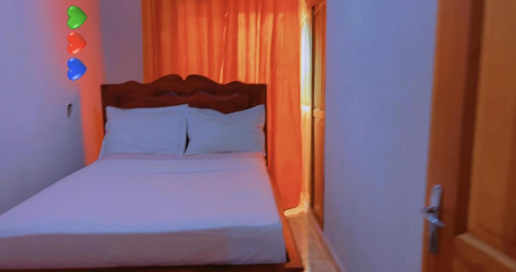 Stunning 3-Bedrooms GuestHouse in Limbe Cameroon