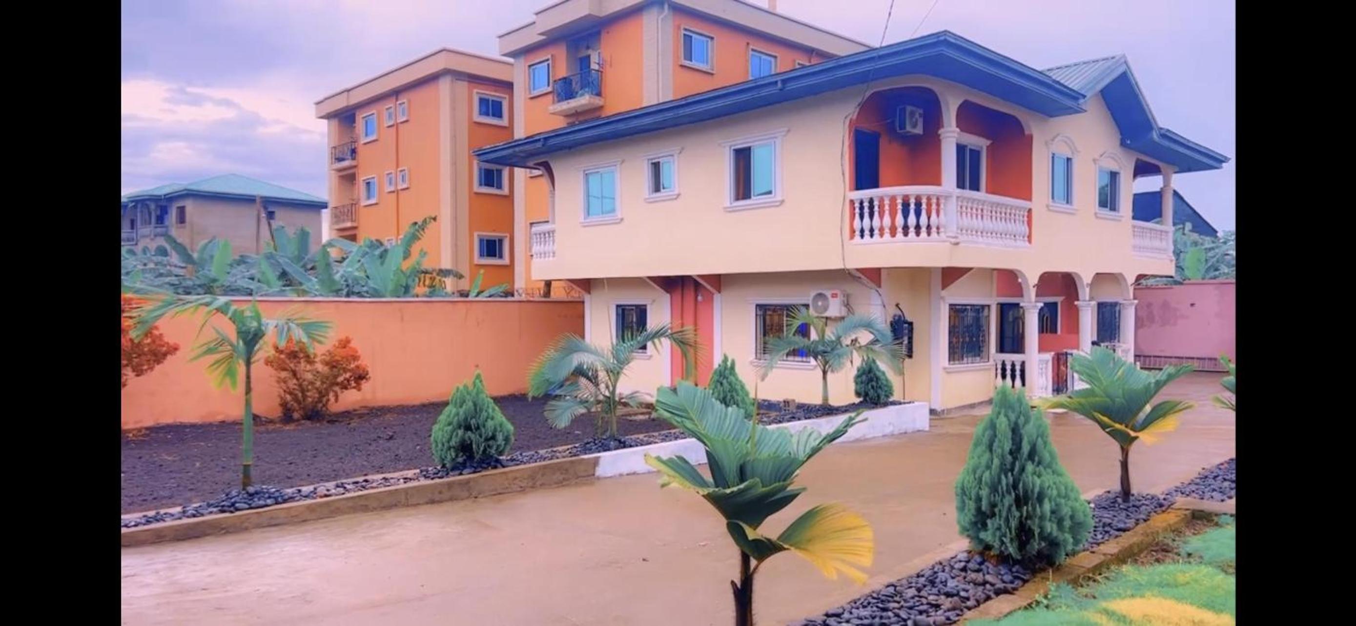Stunning 3-Bedrooms GuestHouse in Limbe Cameroon