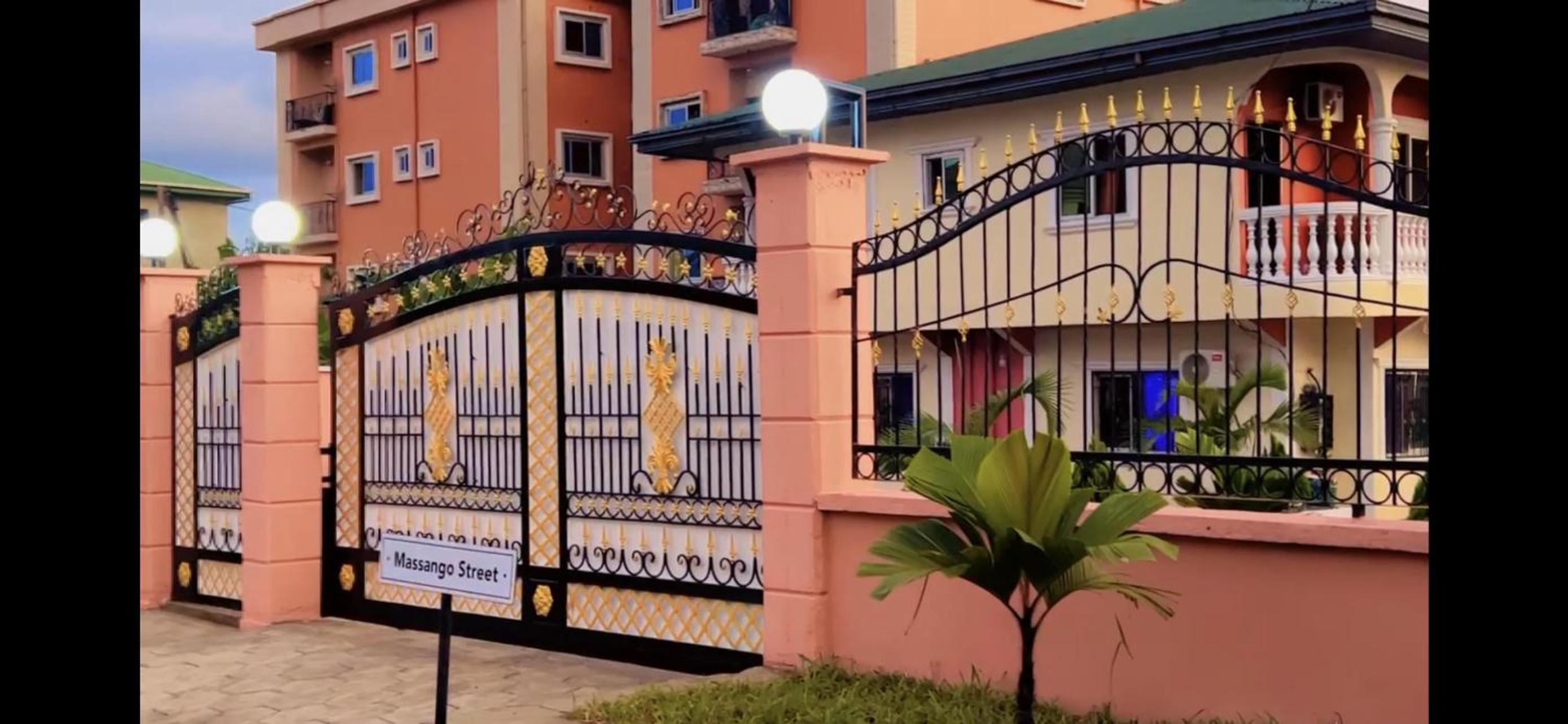 Stunning 3-Bedrooms GuestHouse in Limbe Cameroon