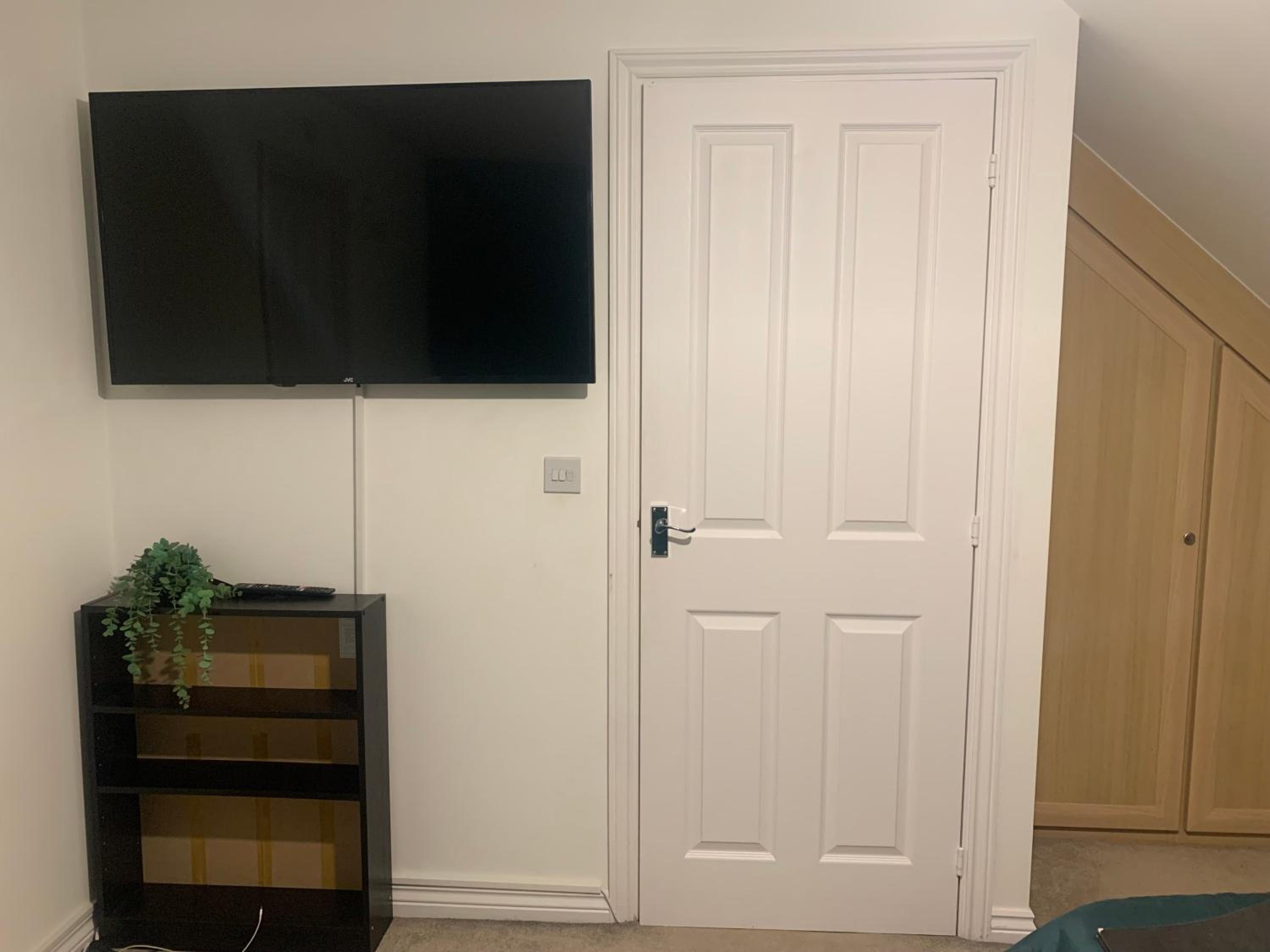 Comfy double Bedroom in Greater Manchester