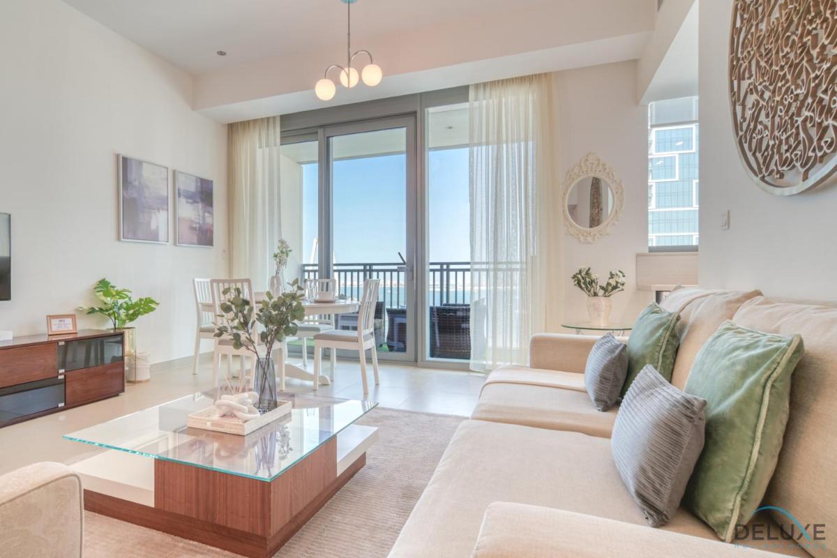 Elegant 2BR at 5242 Tower 2 Dubai Marina by Deluxe Holiday Homes