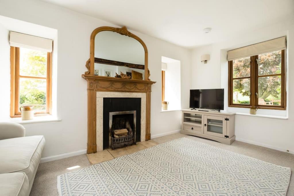 The House at Field Cottage