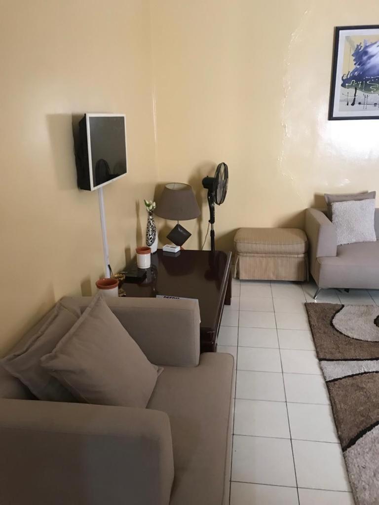 studio meuble avec climatisation et wifi view 4