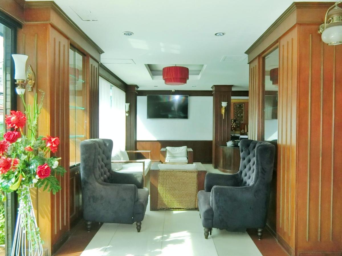hotel reception