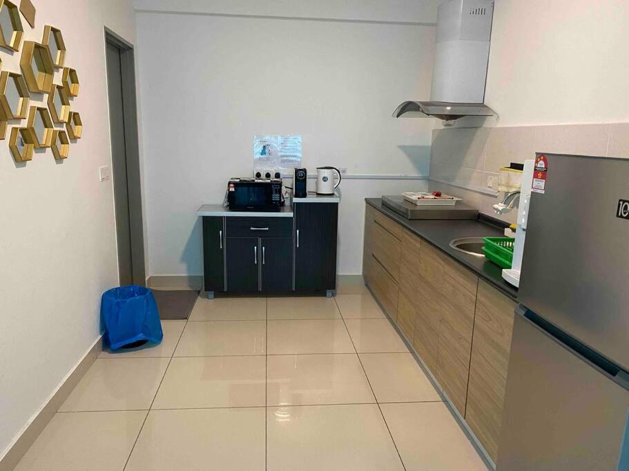 The Makcik's Homestay (EVO Duplex House) photo 2