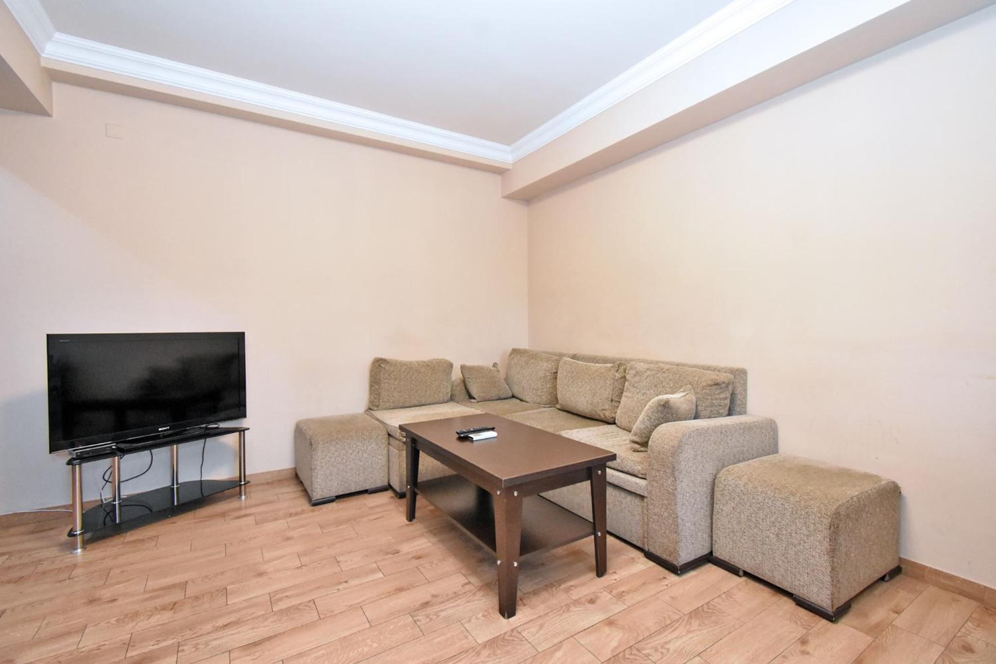Koghbatsi street, 1 bedroom Suny, Comfy apartment KO110