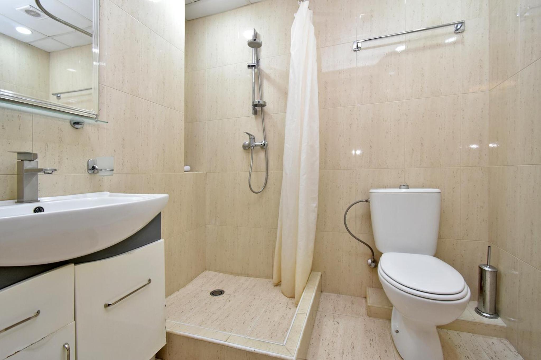 Koghbatsi street, 1 bedroom Suny, Comfy apartment KO110