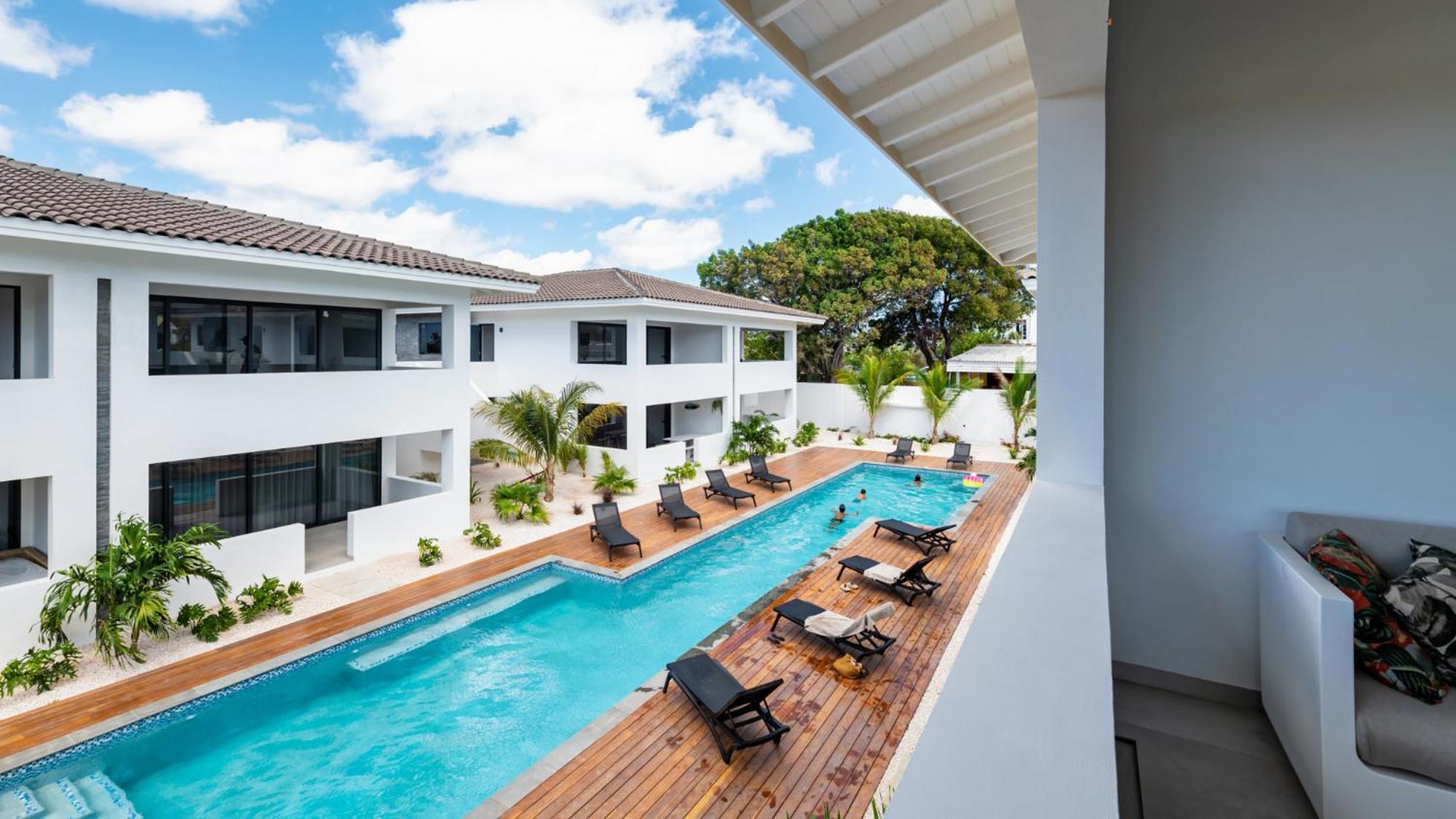 The Wave - Excellently located Penthouse with pool