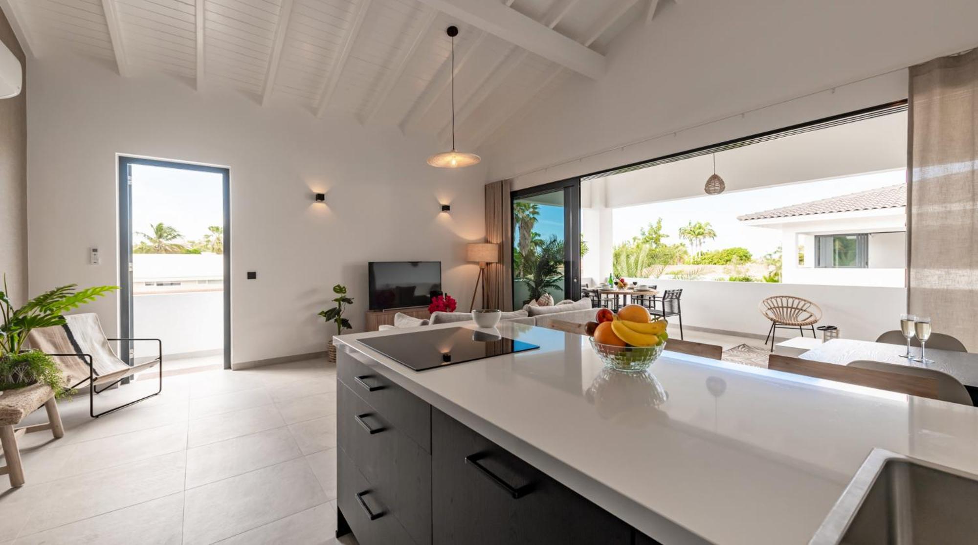 The Wave - Excellently located Penthouse with pool